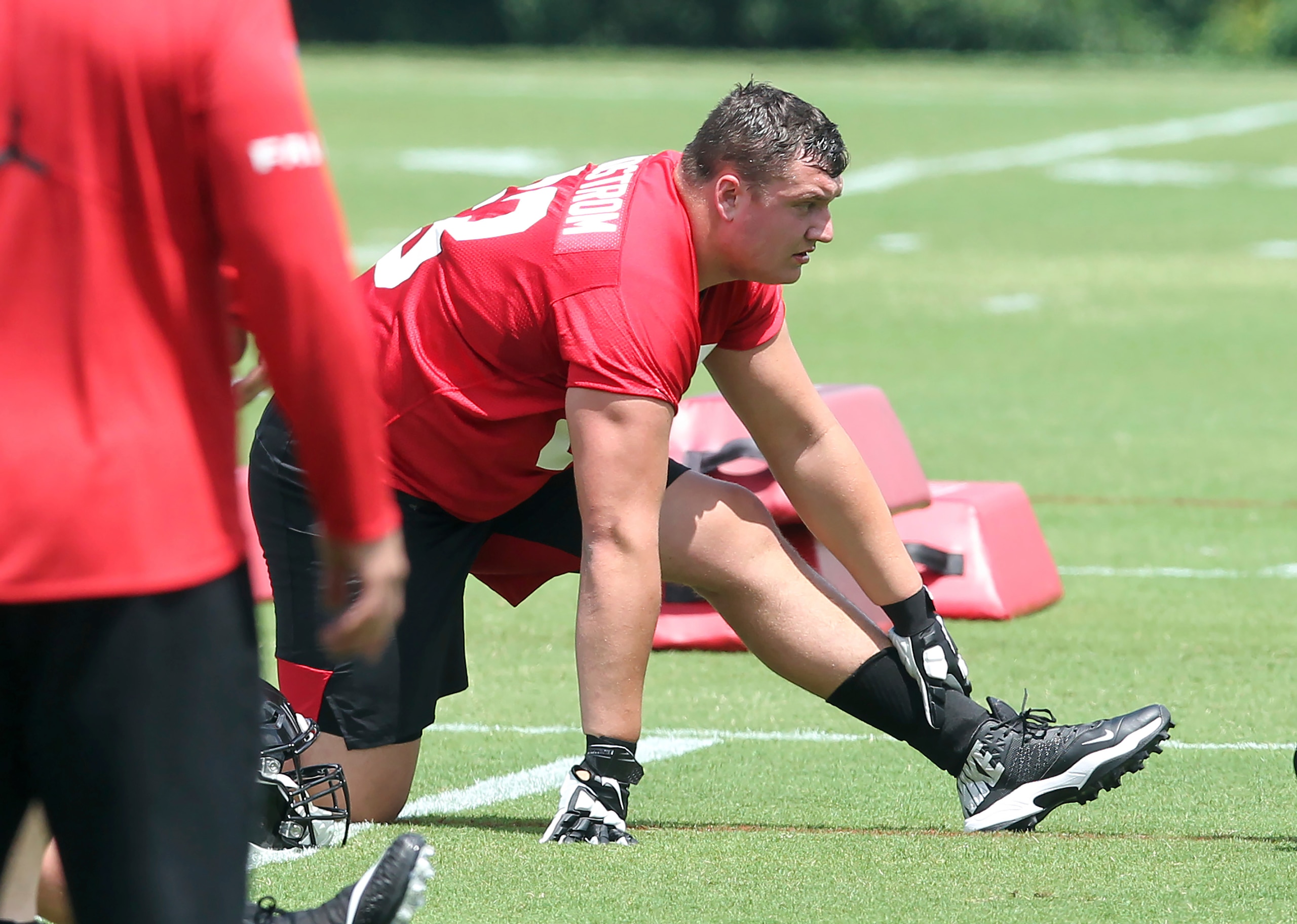 Atlanta Falcons guard Chris Lindstrom Atlanta Falcons guard Chris Lindstrom