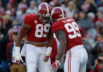 LaBryan Ray (89) and Raekwon Davis (99)