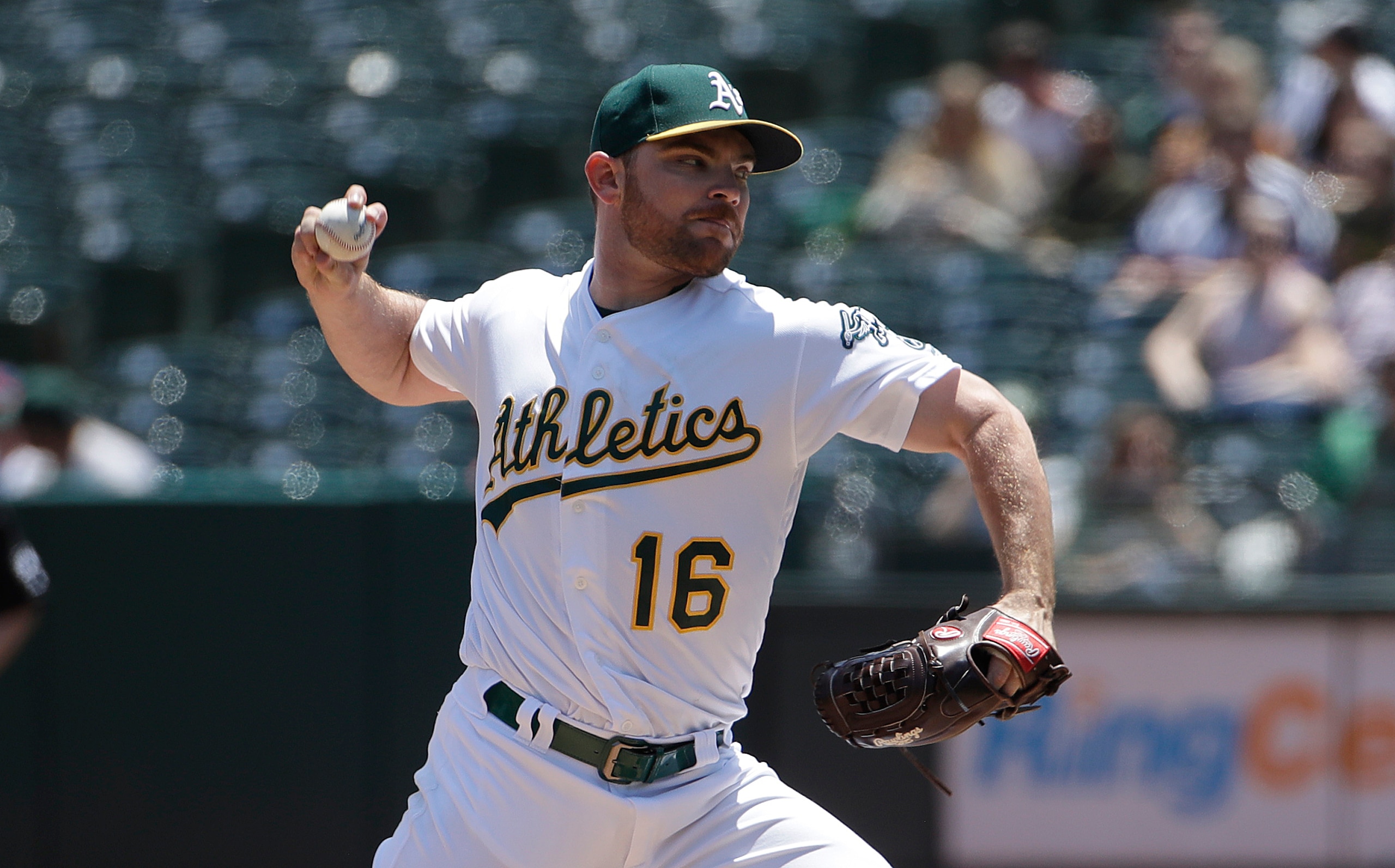 Liam Hendriks