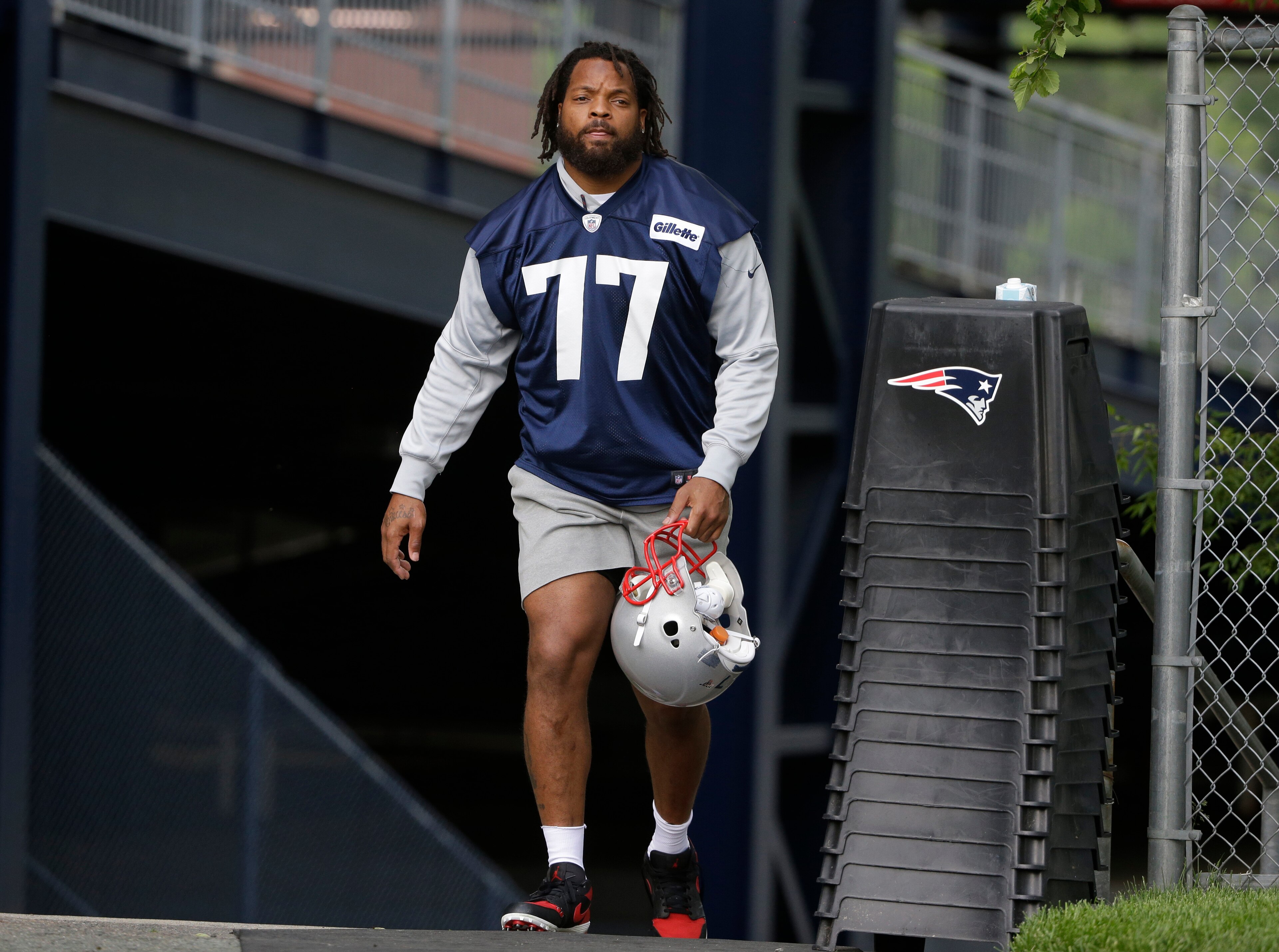 New England Patriots defensive end Michael Bennett