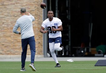 Seattle Seahawks defensive end Ezekiel Ansah
