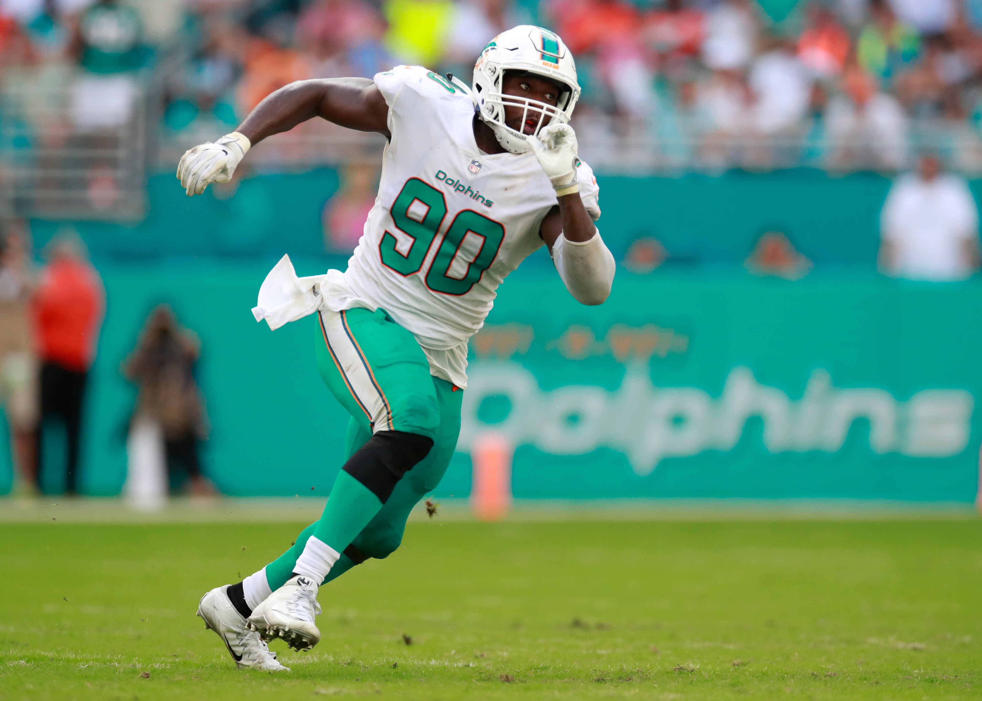 Miami Dolphins defensive end Charles Harris