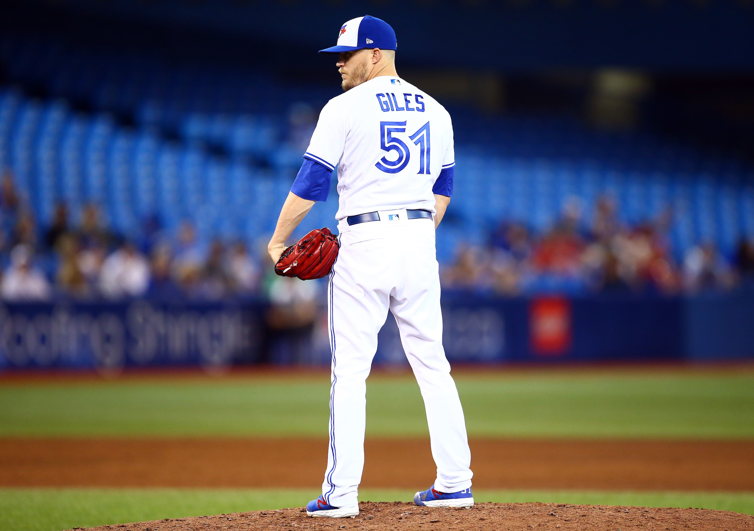 Ken Giles would fortify the back end of Minnesota's bullpen.