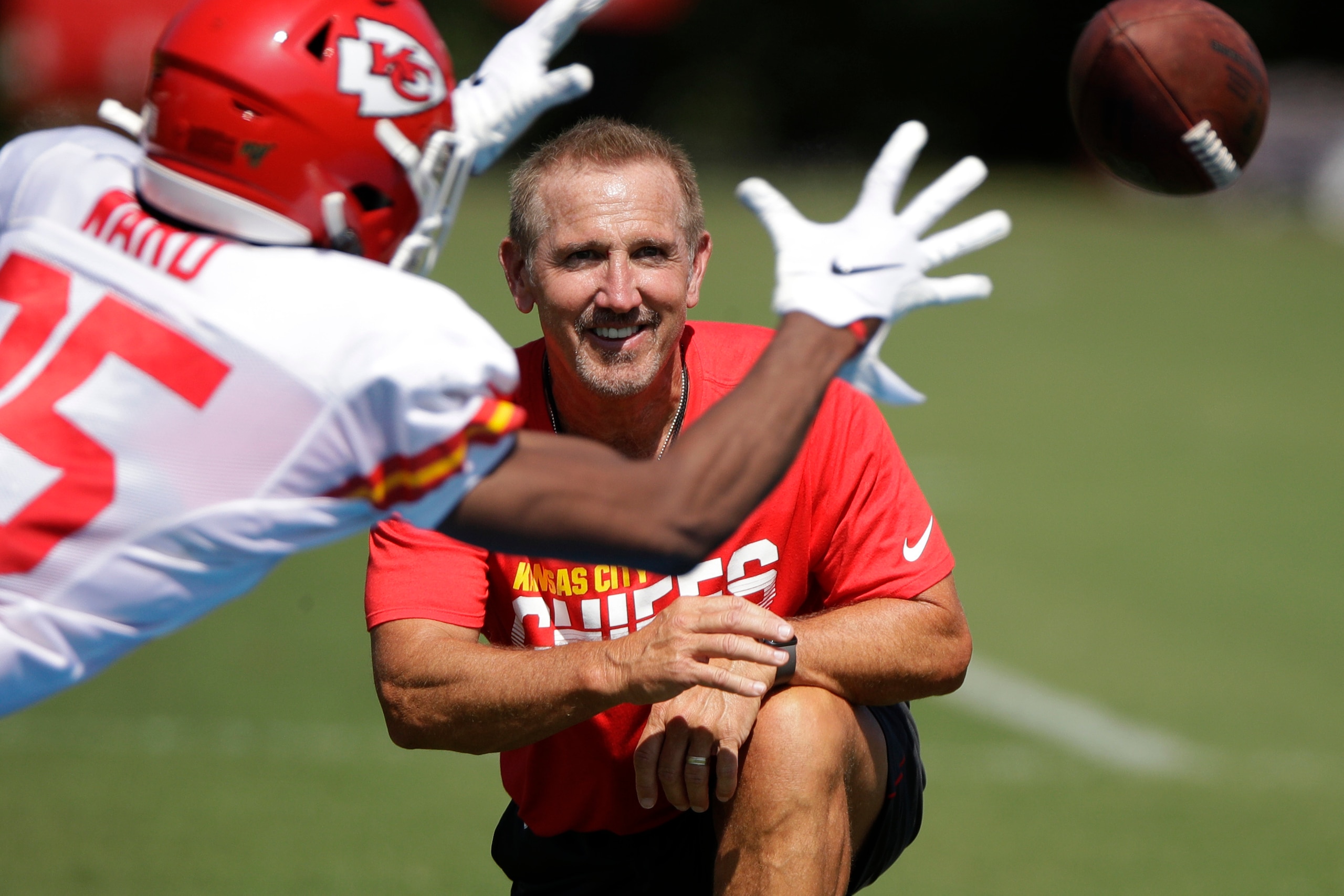 Chiefs DC Steve Spagnuolo Chiefs DC Steve Spagnuolo