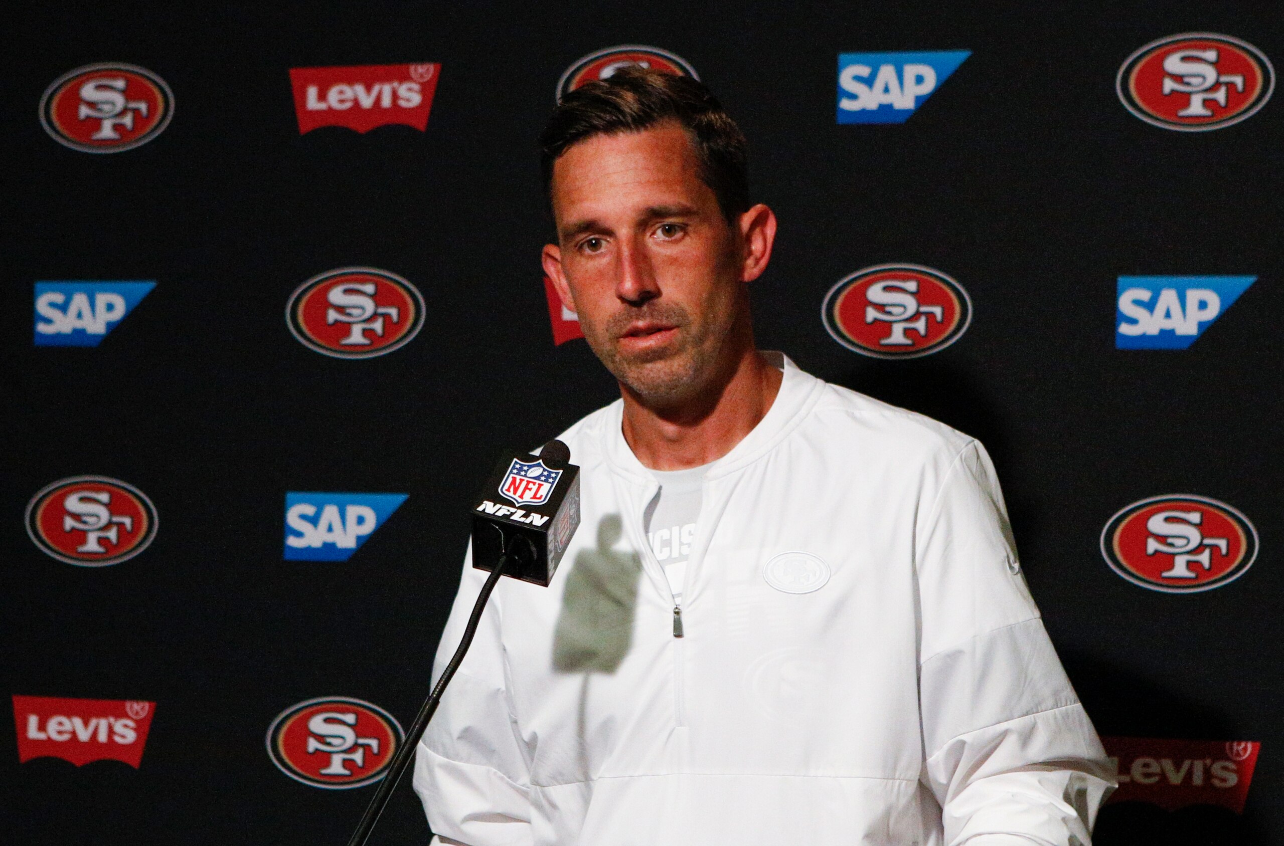 49ers head coach Kyle Shanahan