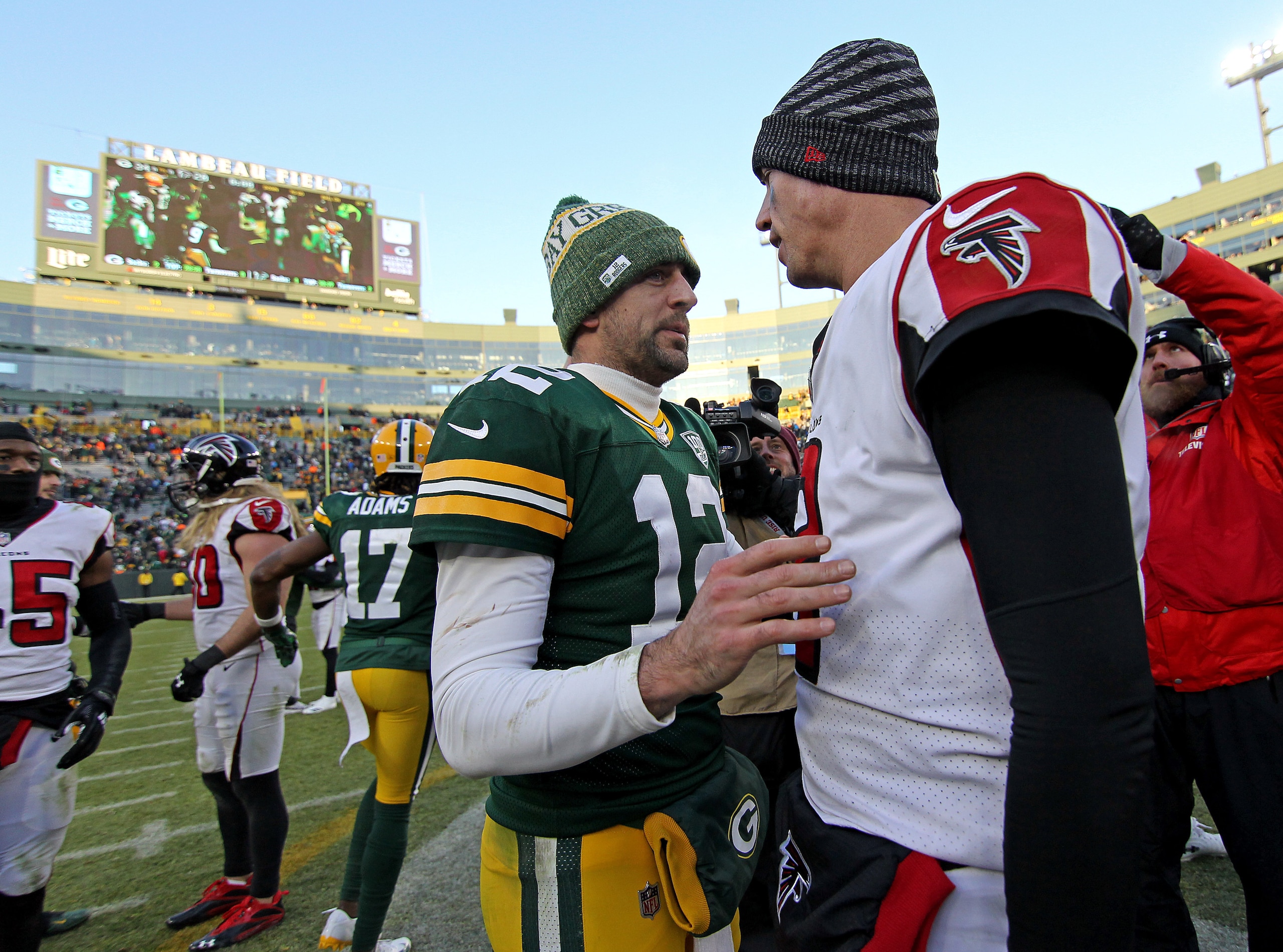 Green Bay Packers quarterback Aaron Rodgers (left) and Atlanta Falcons quarterback Matt Ryan (right) Green Bay Packers quarterback Aaron Rodgers (left) and Atlanta Falcons quarterback Matt Ryan (right)