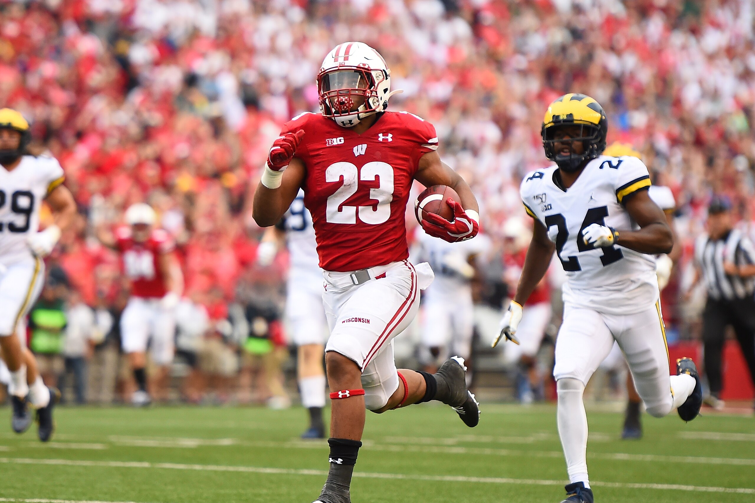 Wisconsin RB Jonathan Taylor