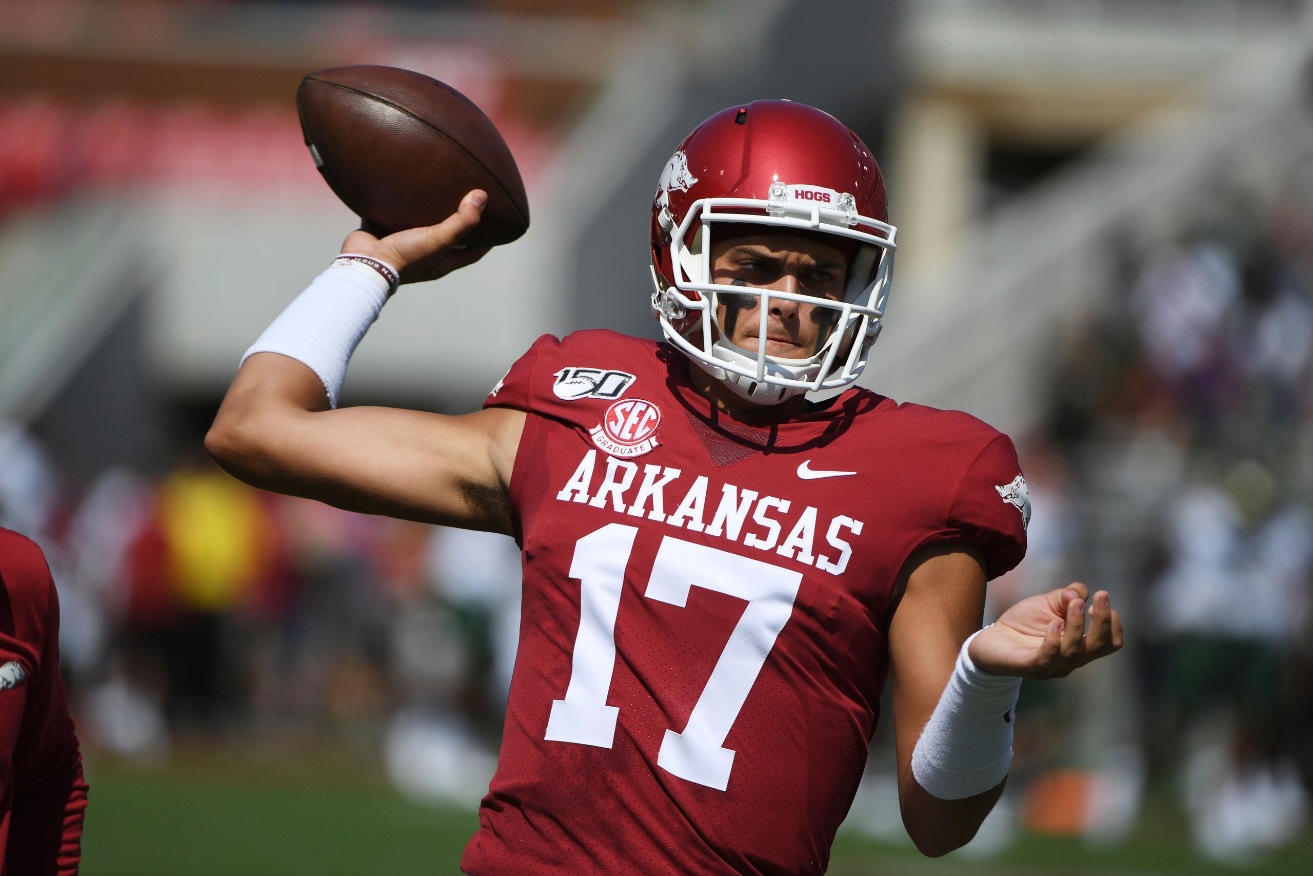 Arkansas QB Nick Starkel