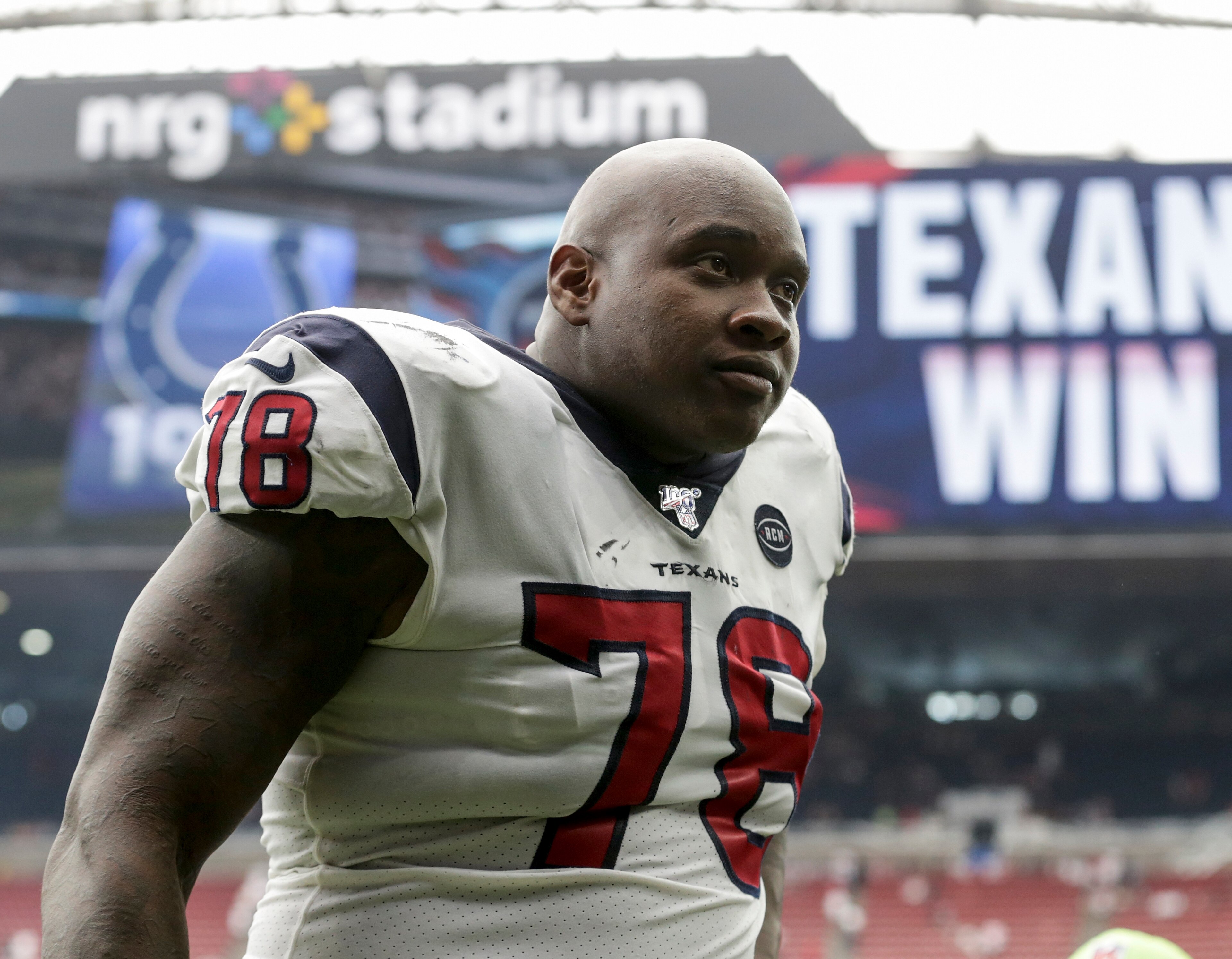 Texans OT Laremy Tunsil