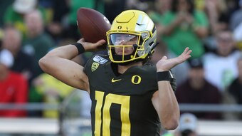 Oregon QB Justin Herbert Oregon QB Justin Herbert