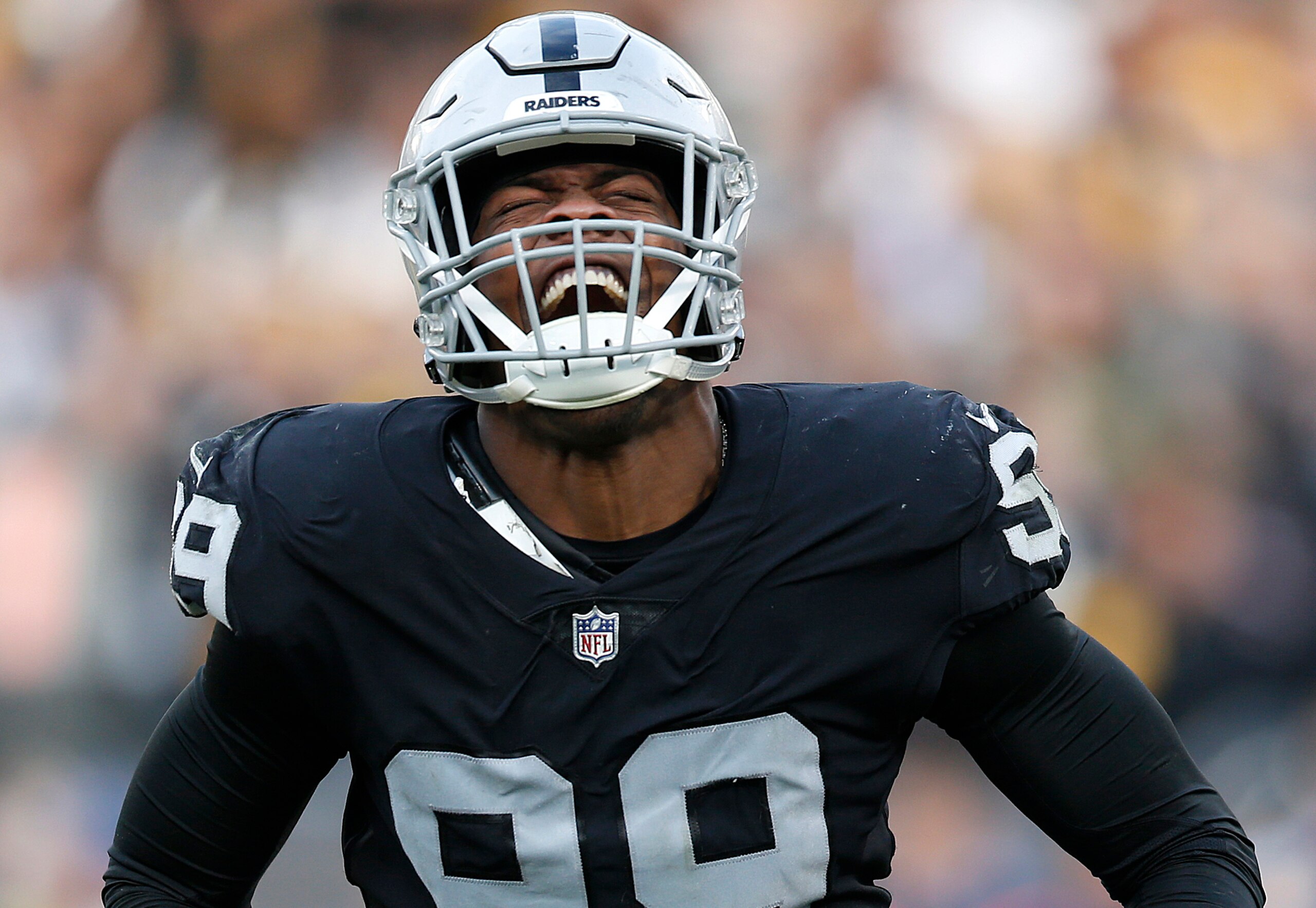 Raiders DE Arden Key Raiders DE Arden Key