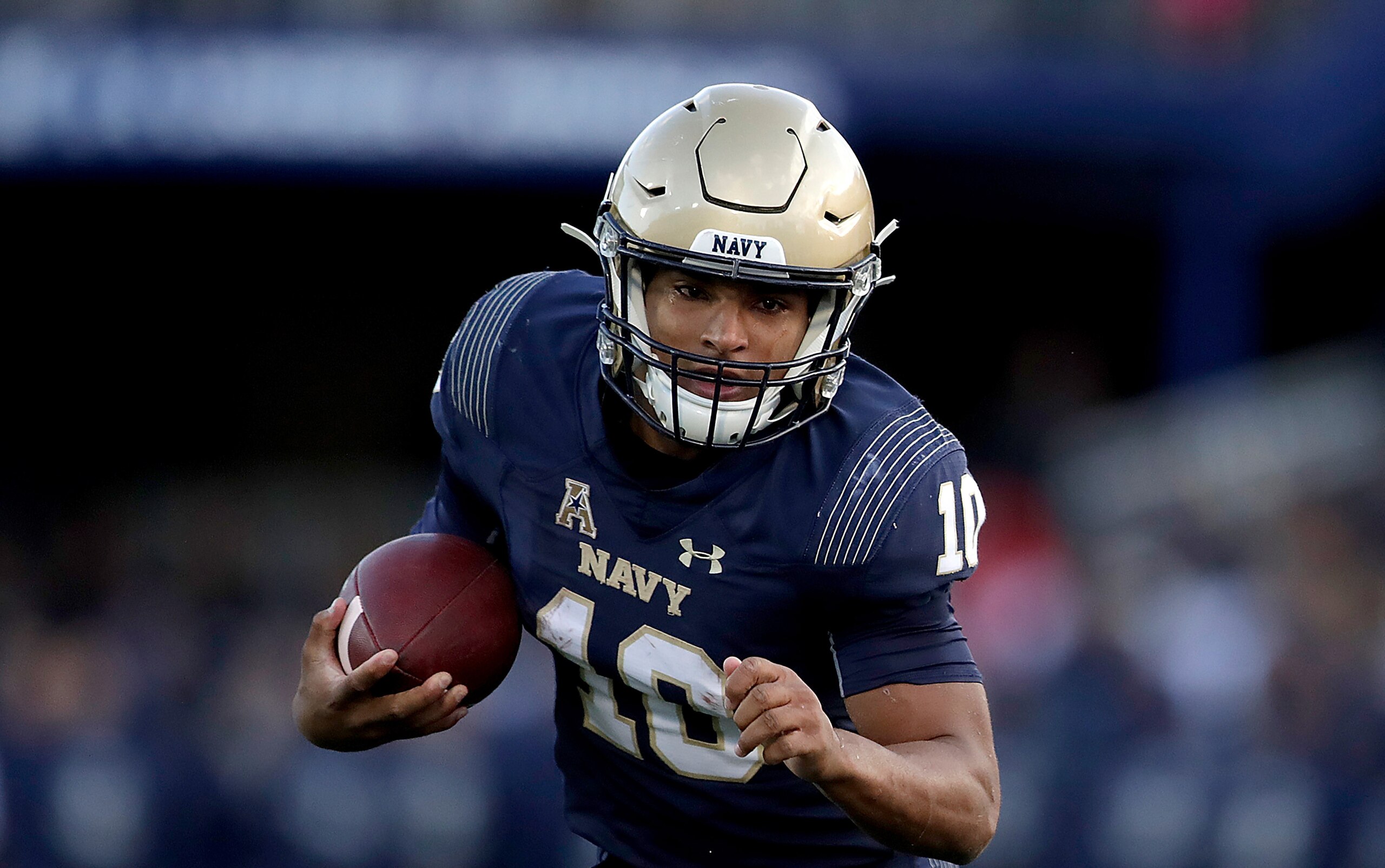 Malcolm Perry and the Navy Midshipmen improved to 6-1. Malcolm Perry and the Navy Midshipmen improved to 6-1.