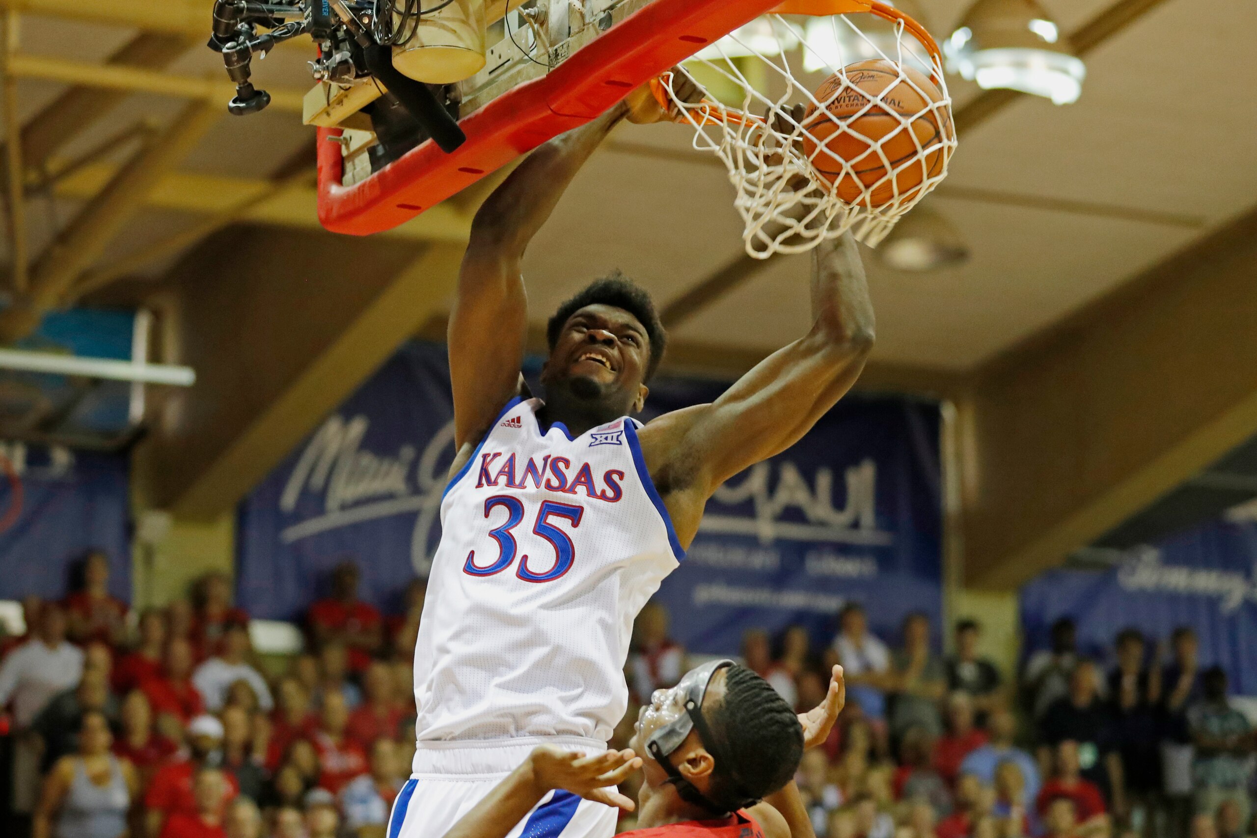 Kansas' Udoka Azubuike