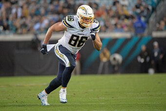 Los Angeles Chargers tight end Hunter Henry