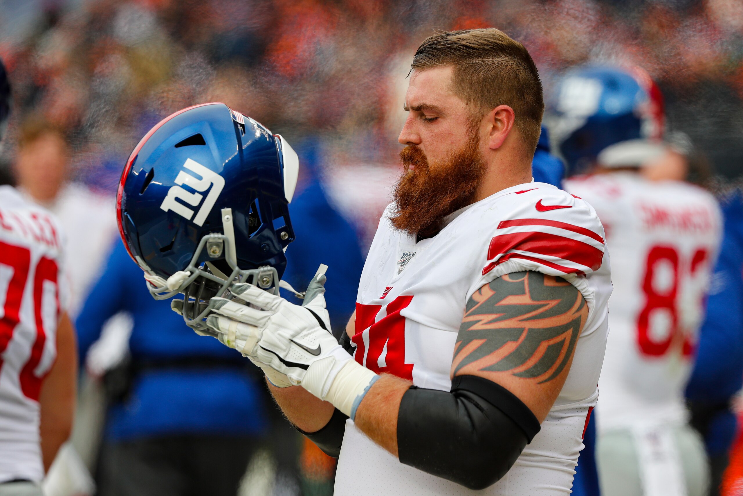 New York Giants right tackle Mike Remmers New York Giants right tackle Mike Remmers