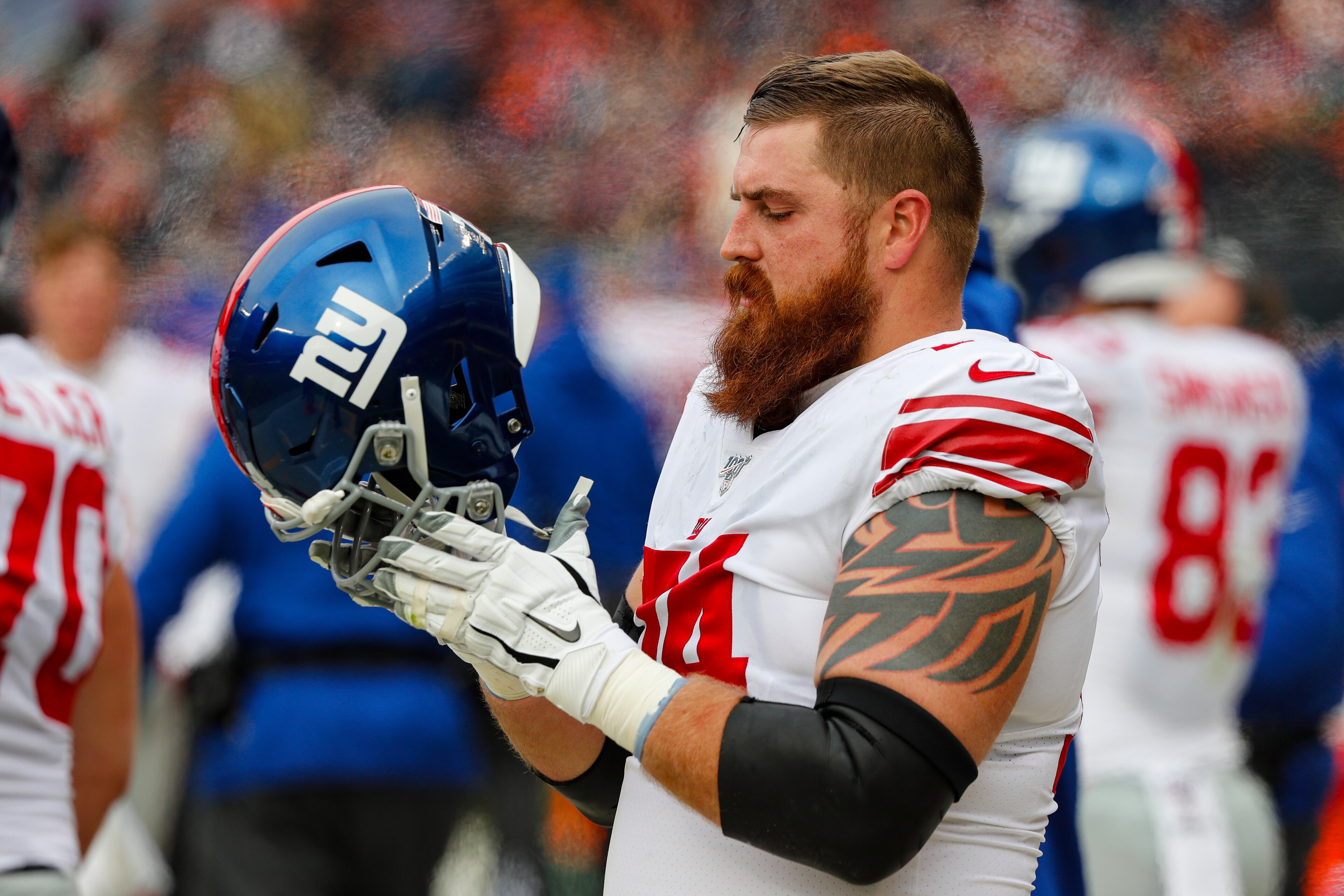 New York Giants right tackle Mike Remmers New York Giants right tackle Mike Remmers