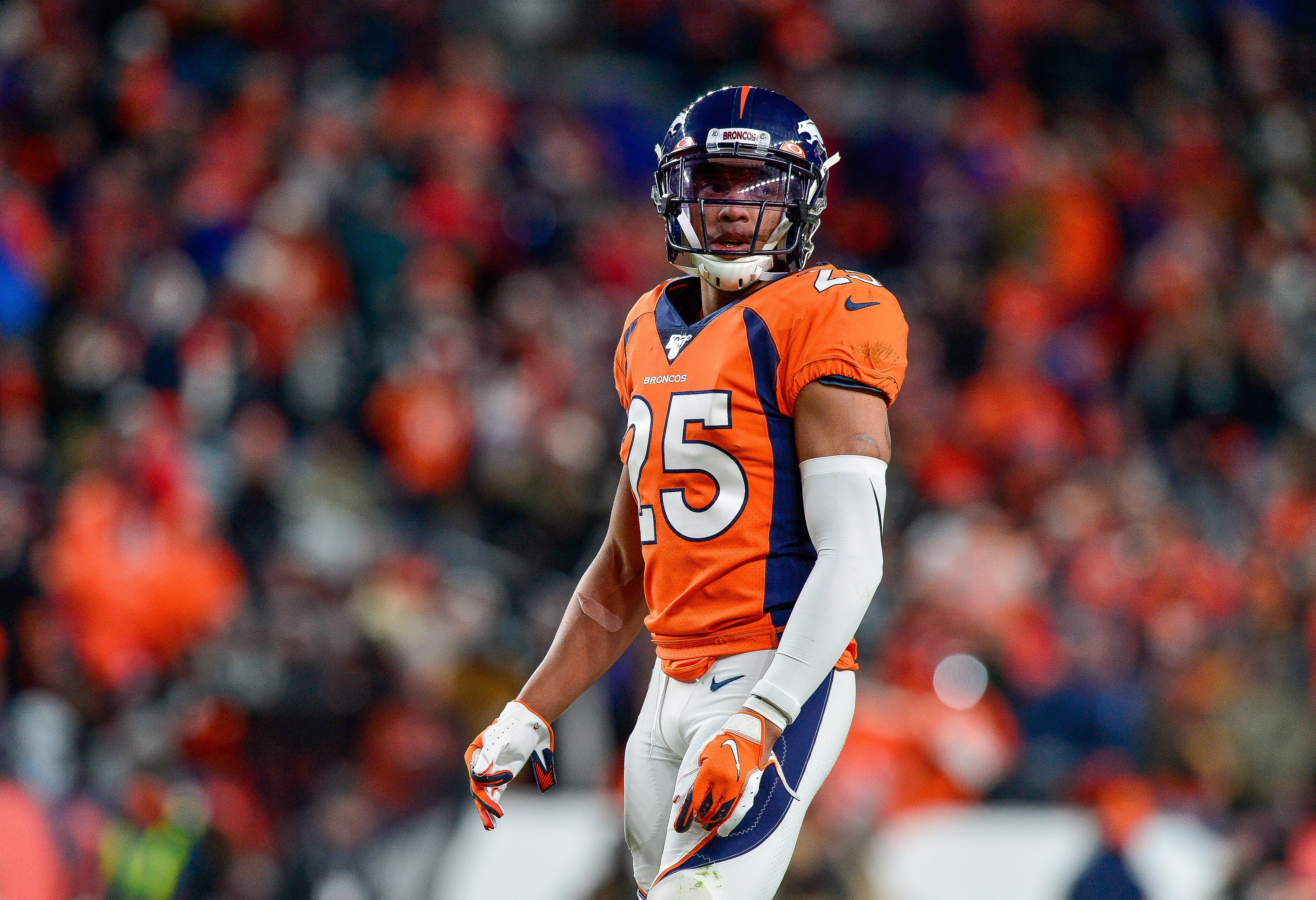 Broncos cornerback Chris Harris Jr.