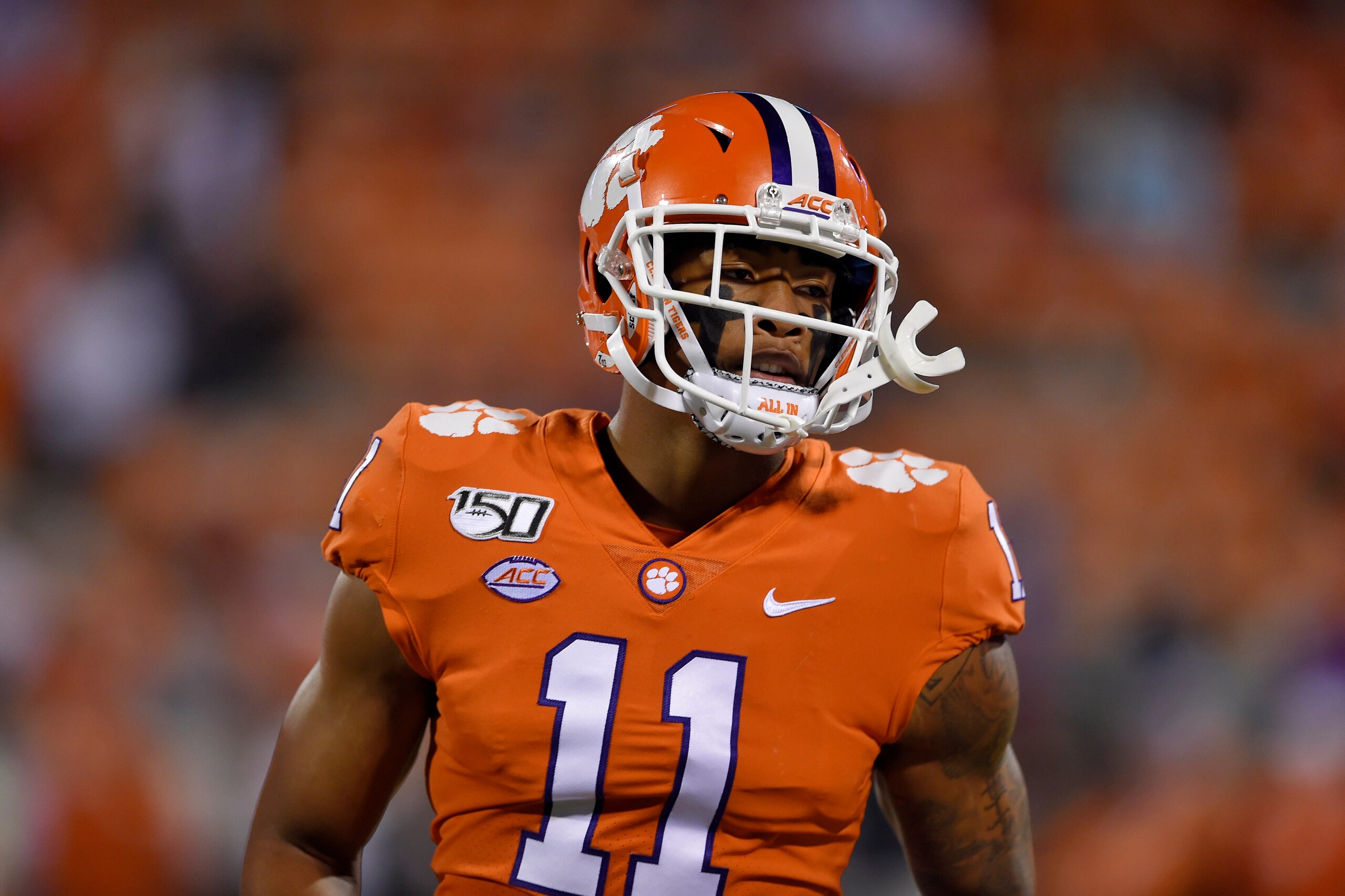 Clemson linebacker Isaiah Simmons