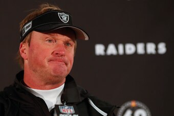 Raiders head coach Jon Gruden