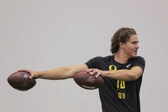 Where will QB Justin Herbert land in the latest 2020 NFL mock draft?