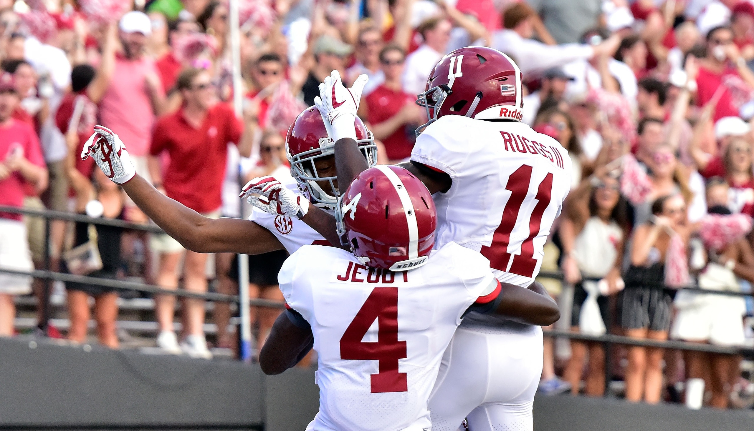 Jerry Jeudy and Henry Ruggs III top the WR draft rankings right now. Jerry Jeudy and Henry Ruggs III top the WR draft rankings right now.