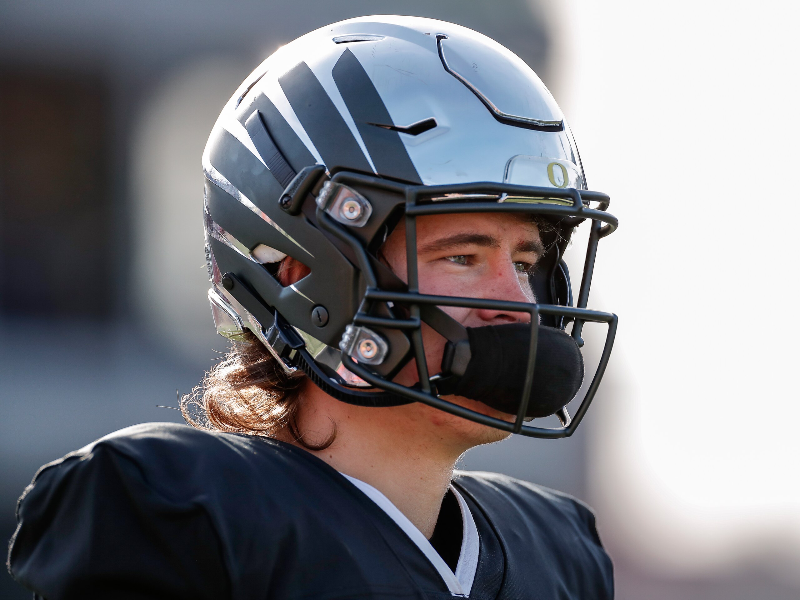 MOBILE, AL - JANUARY 25: Quarterback Justin Herbert #10 from Oregon of the South Team warms up before the start of the 2020 Resse's Senior Bowl at Ladd-Peebles Stadium on January 25, 2020 in Mobile, Alabama. The North Team defeated the South Team 34 to 17