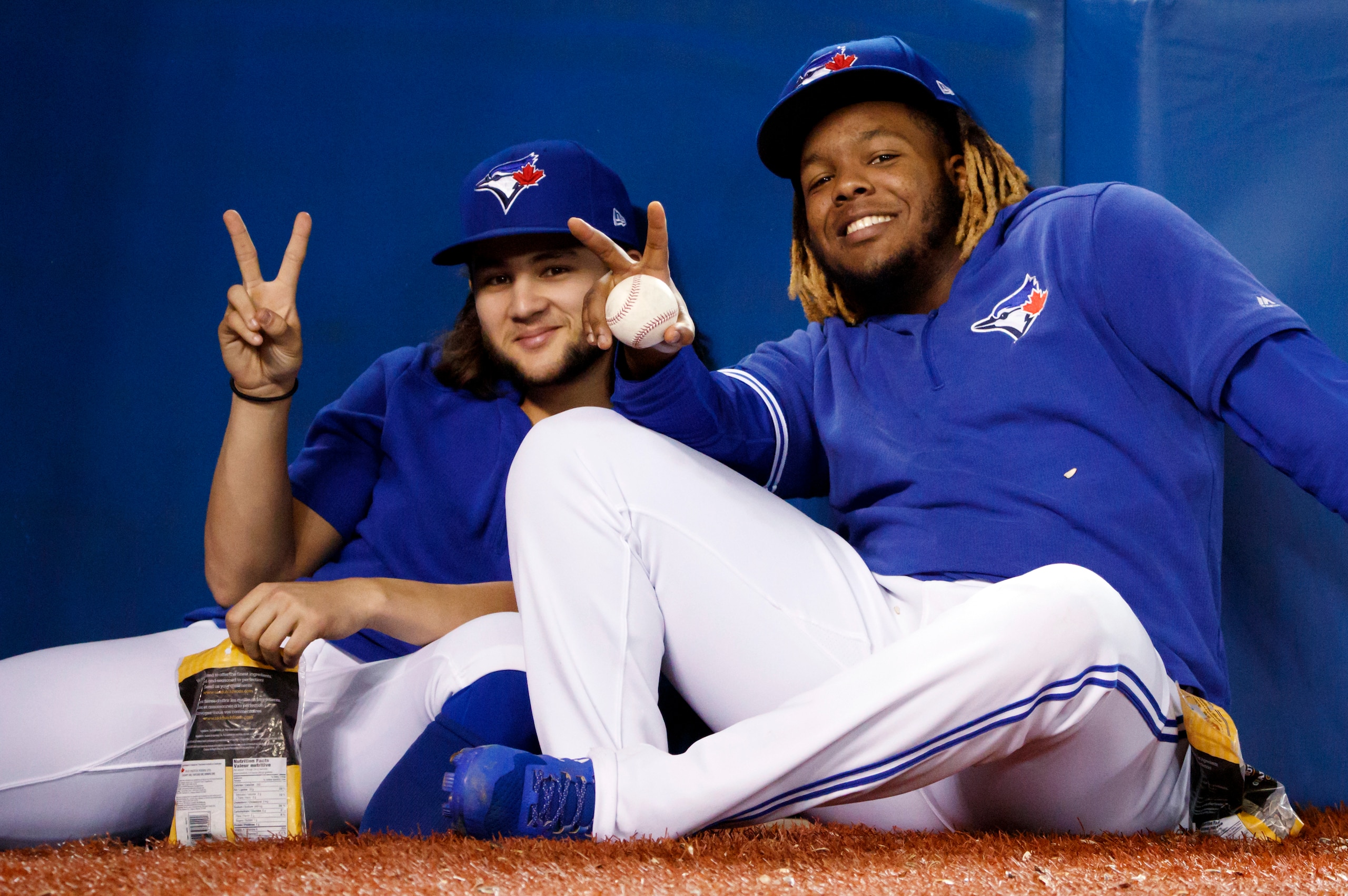 Bo Bichette (L) and Vladimir Guerrero Jr. (R)