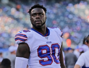 Former Bills DE Shaq Lawson