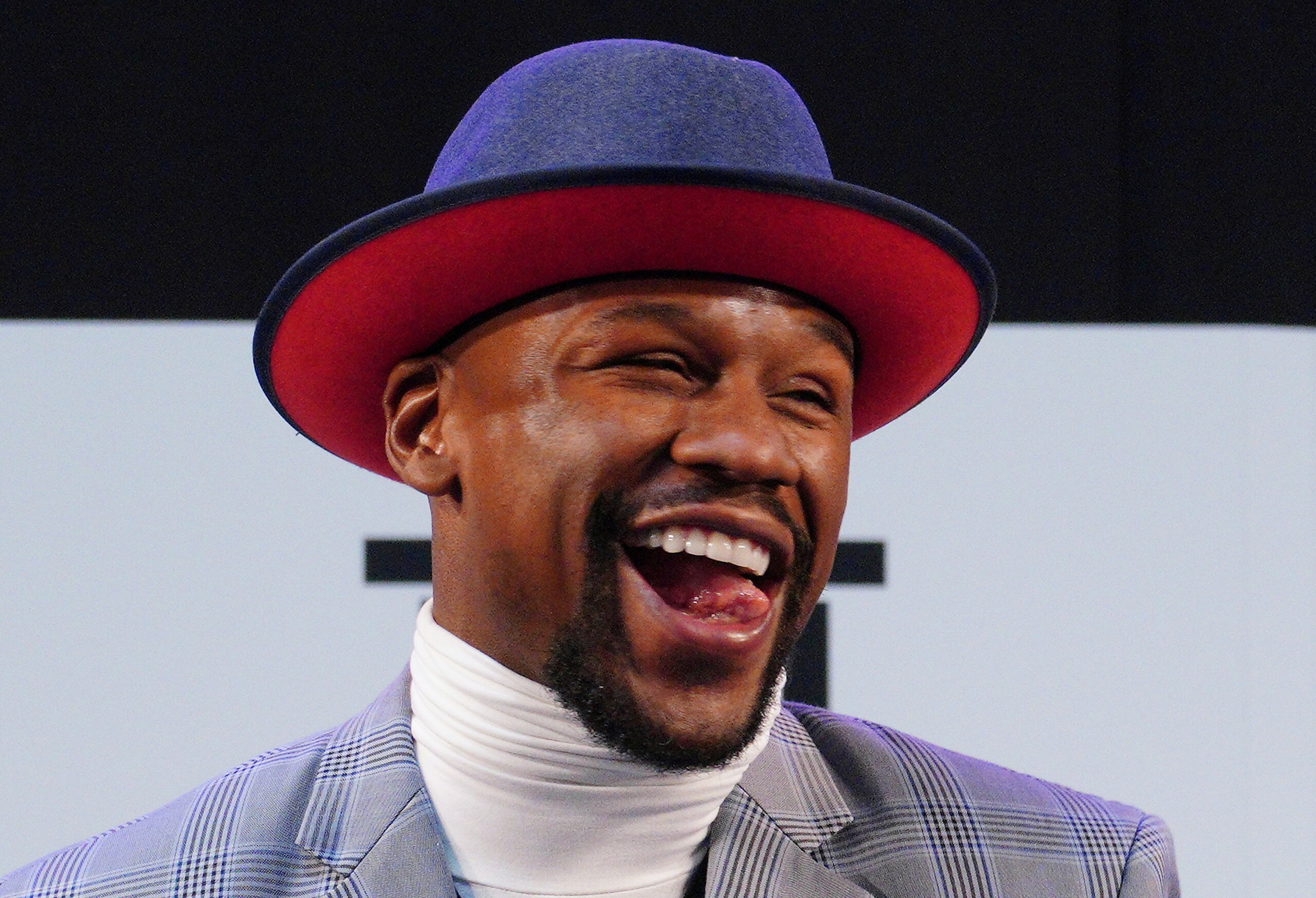 Would Floyd Mayweather face De La Hoya again? Would Floyd Mayweather face De La Hoya again?