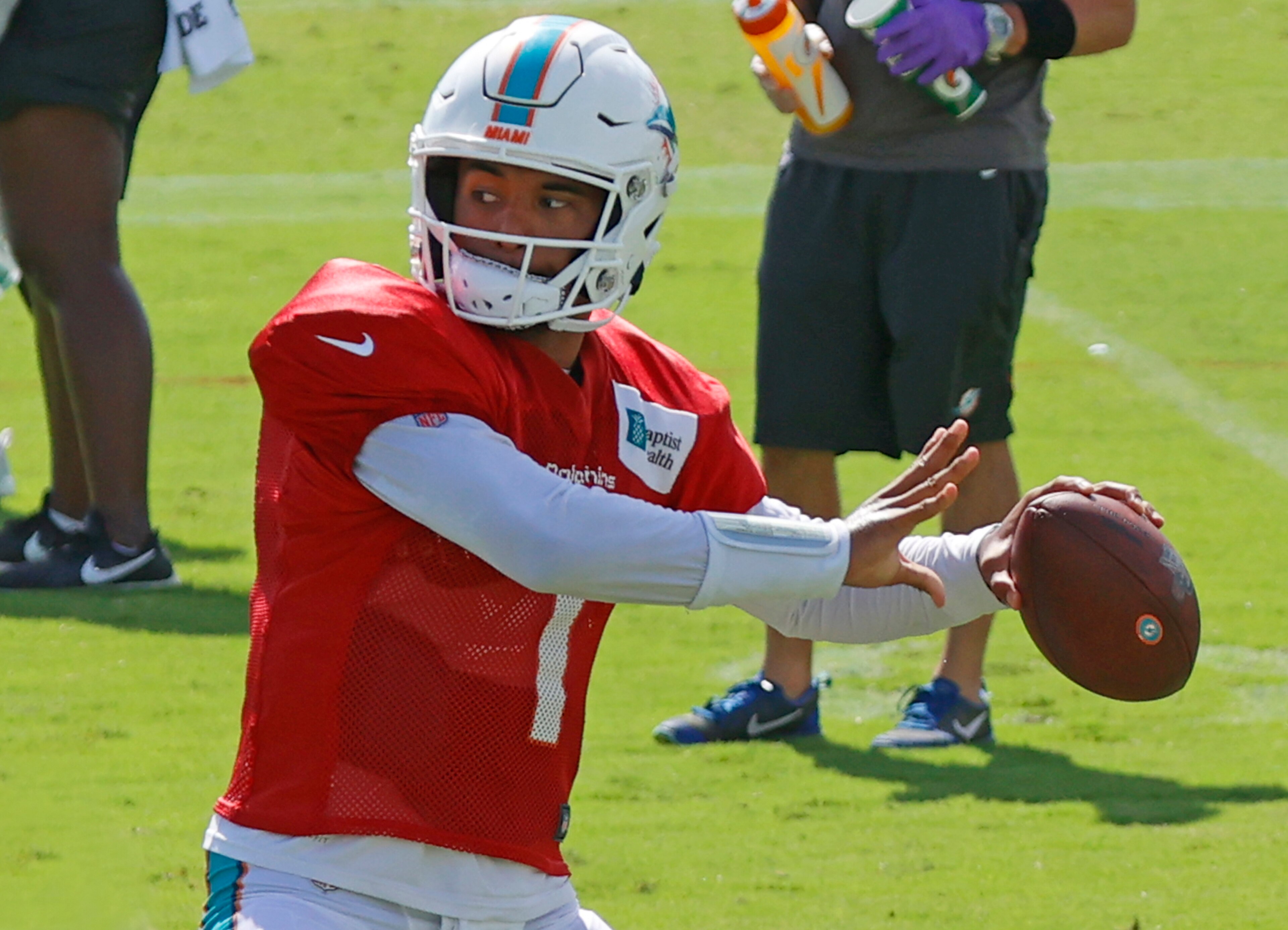 Dolphins QB Tua Tagovailoa