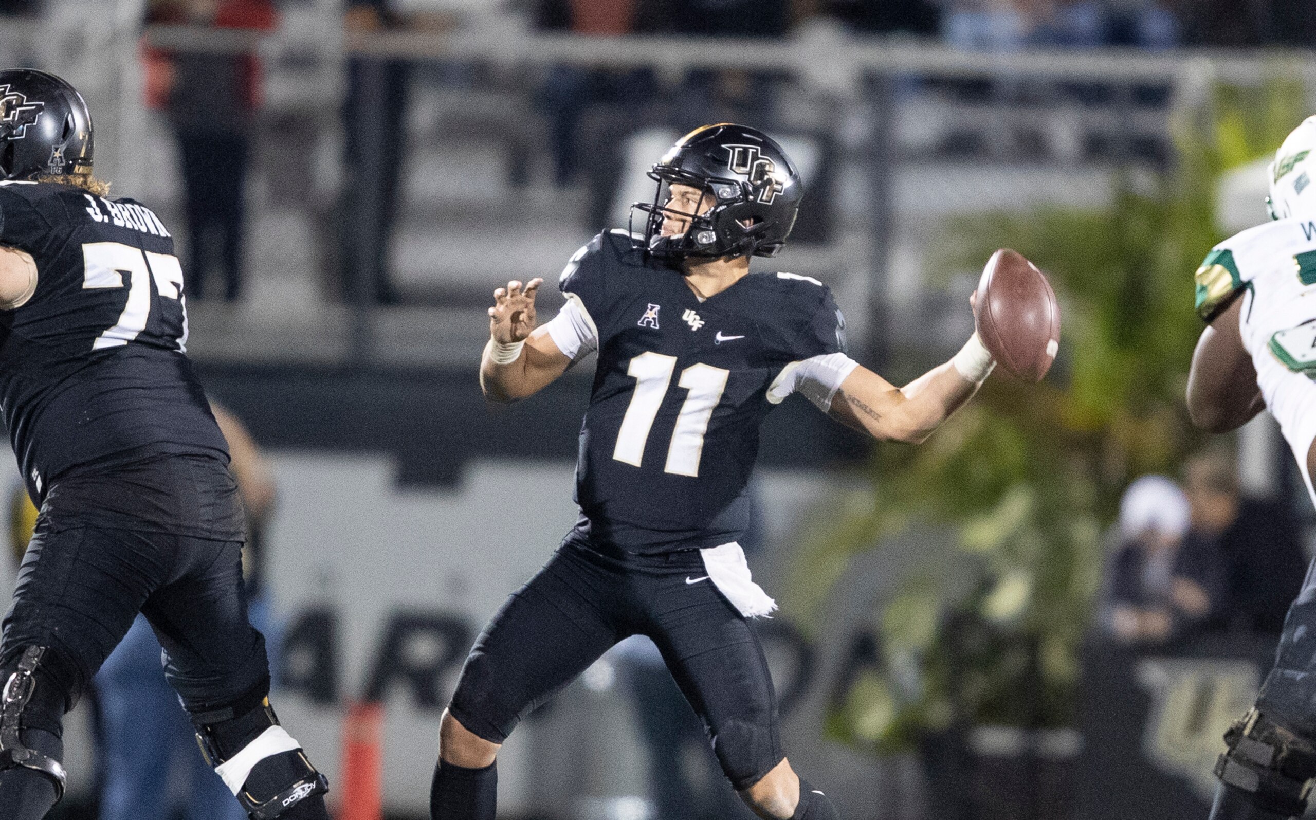 UCF QB Dillon Gabriel UCF QB Dillon Gabriel