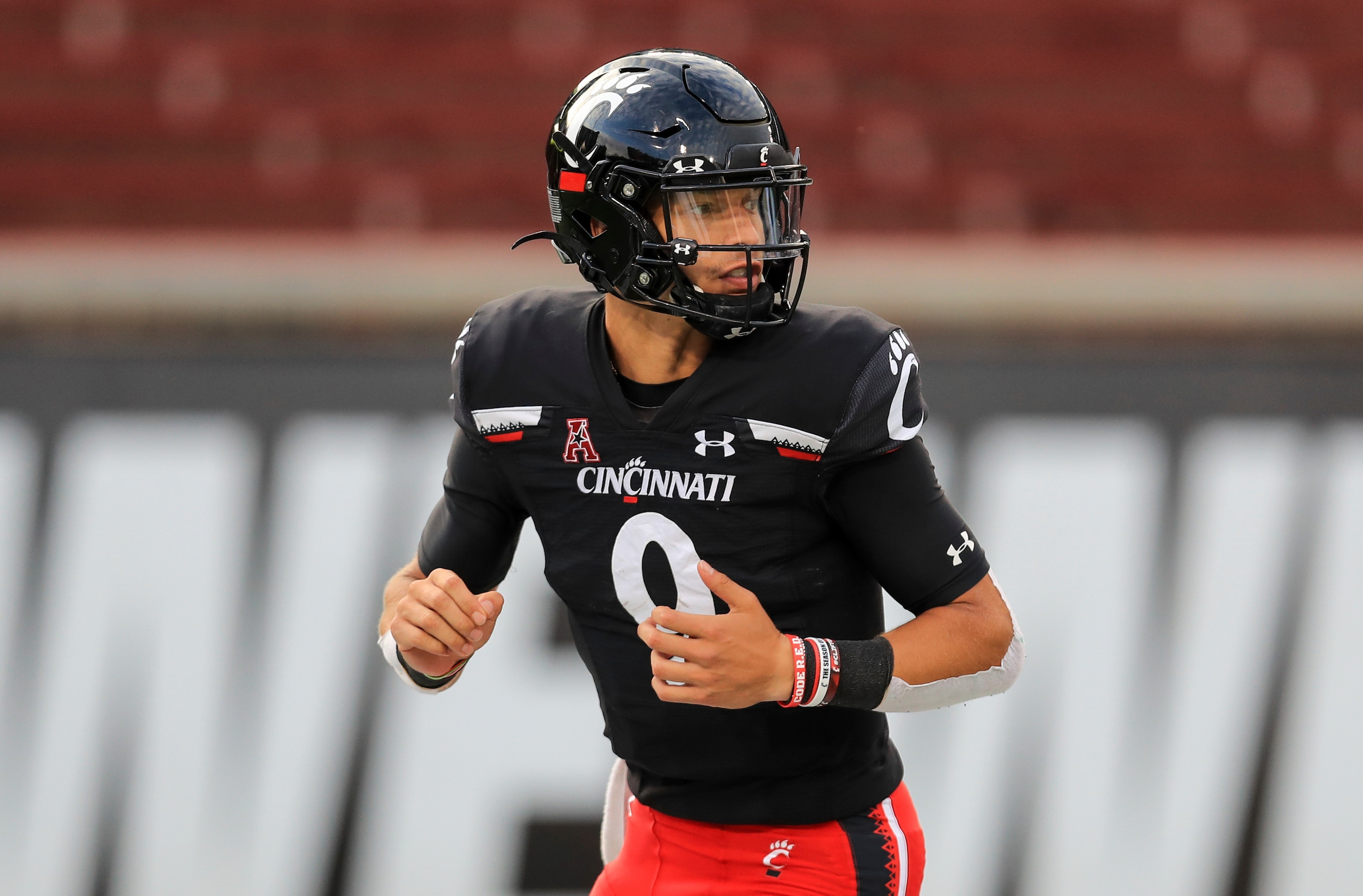 Cincinnati QB Desmond Ridder