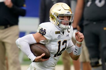 Notre Dame QB Ian Book