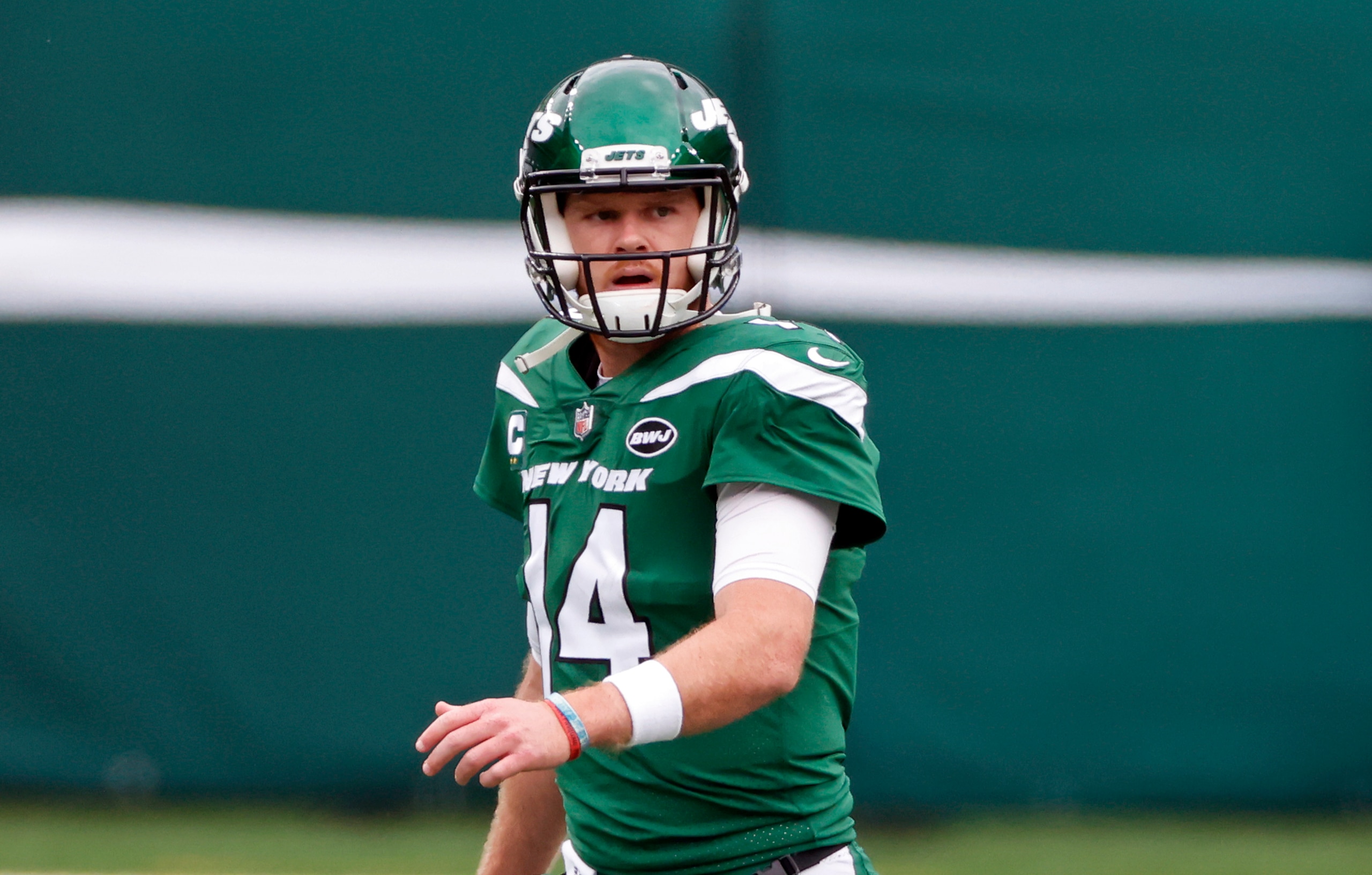 Could Sam Darnold be traded by Nov. 3?