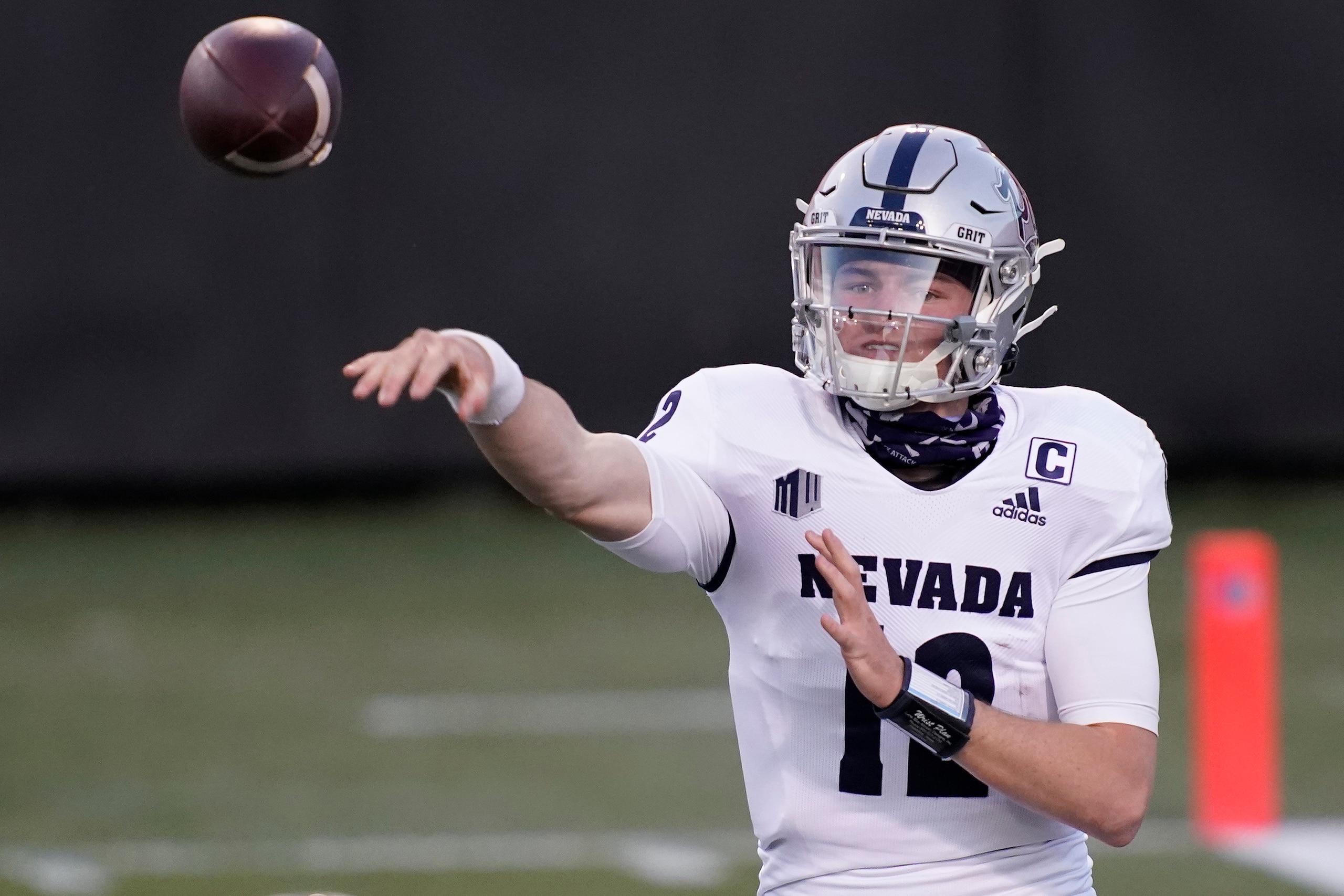 Nevada QB Carson Strong