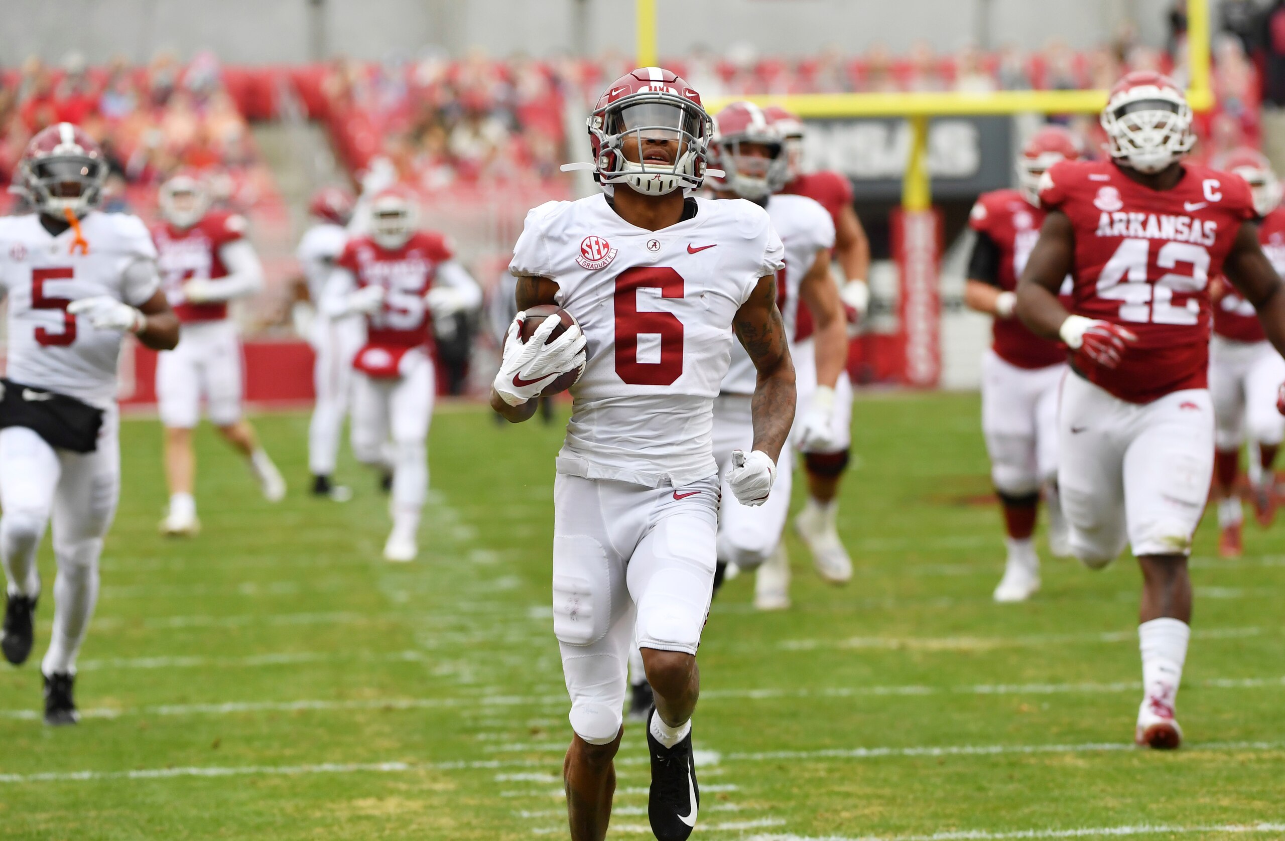 Alabama WR DeVonta Smith