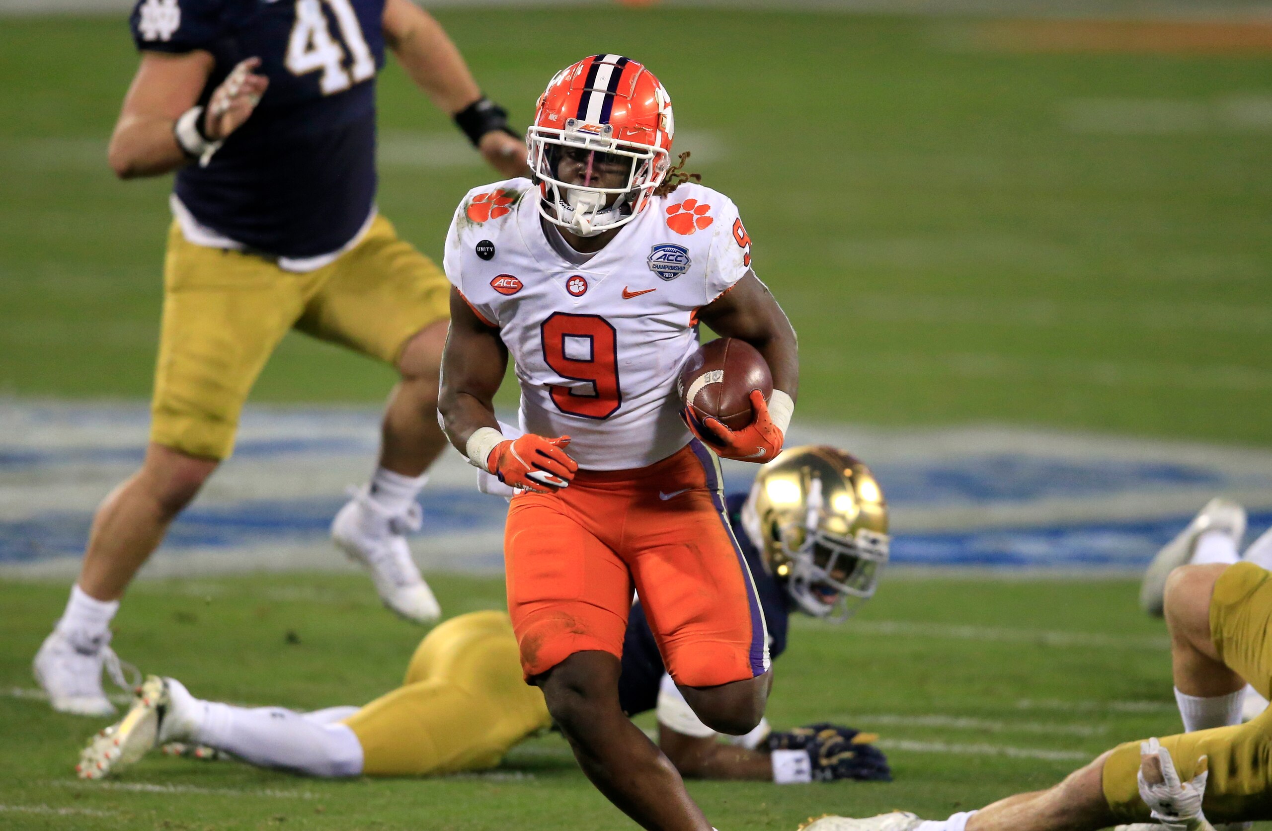 Clemson RB Travis Etienne Clemson RB Travis Etienne