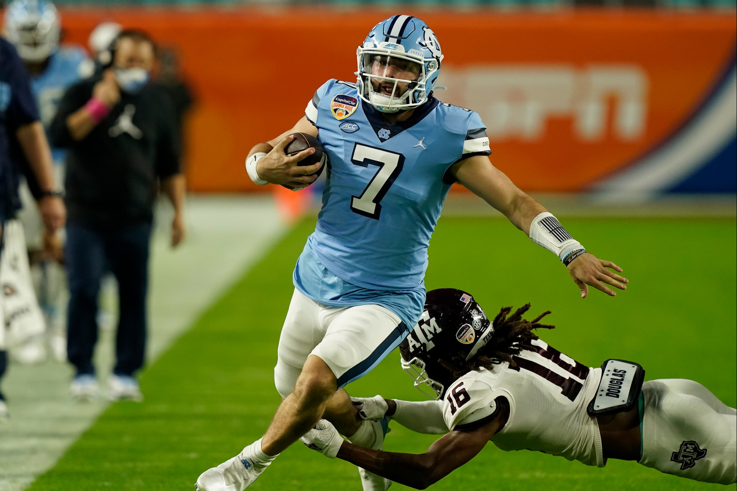 North Carolina QB Sam Howell