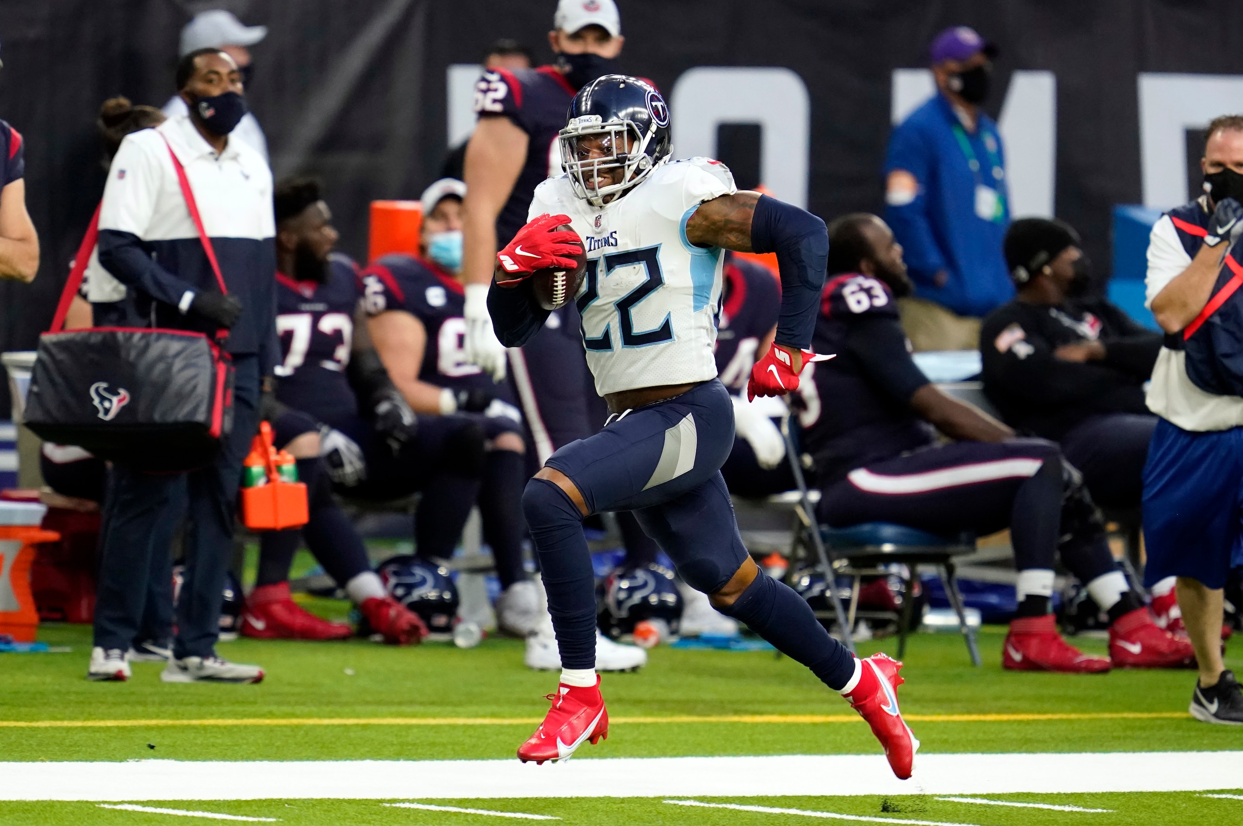 Derrick Henry may not top 200 rushing yards again, but he still delivers more often than not.