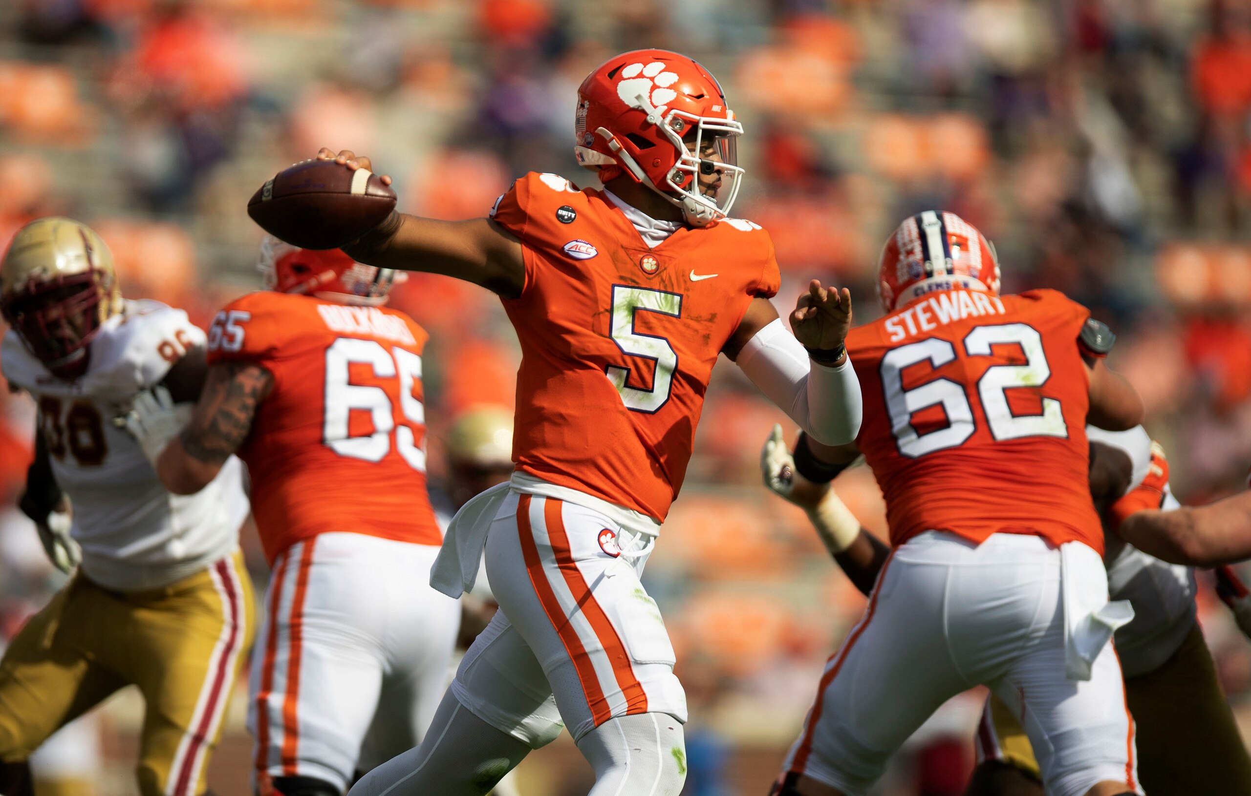 Clemson QB D.J. Uiagalelei