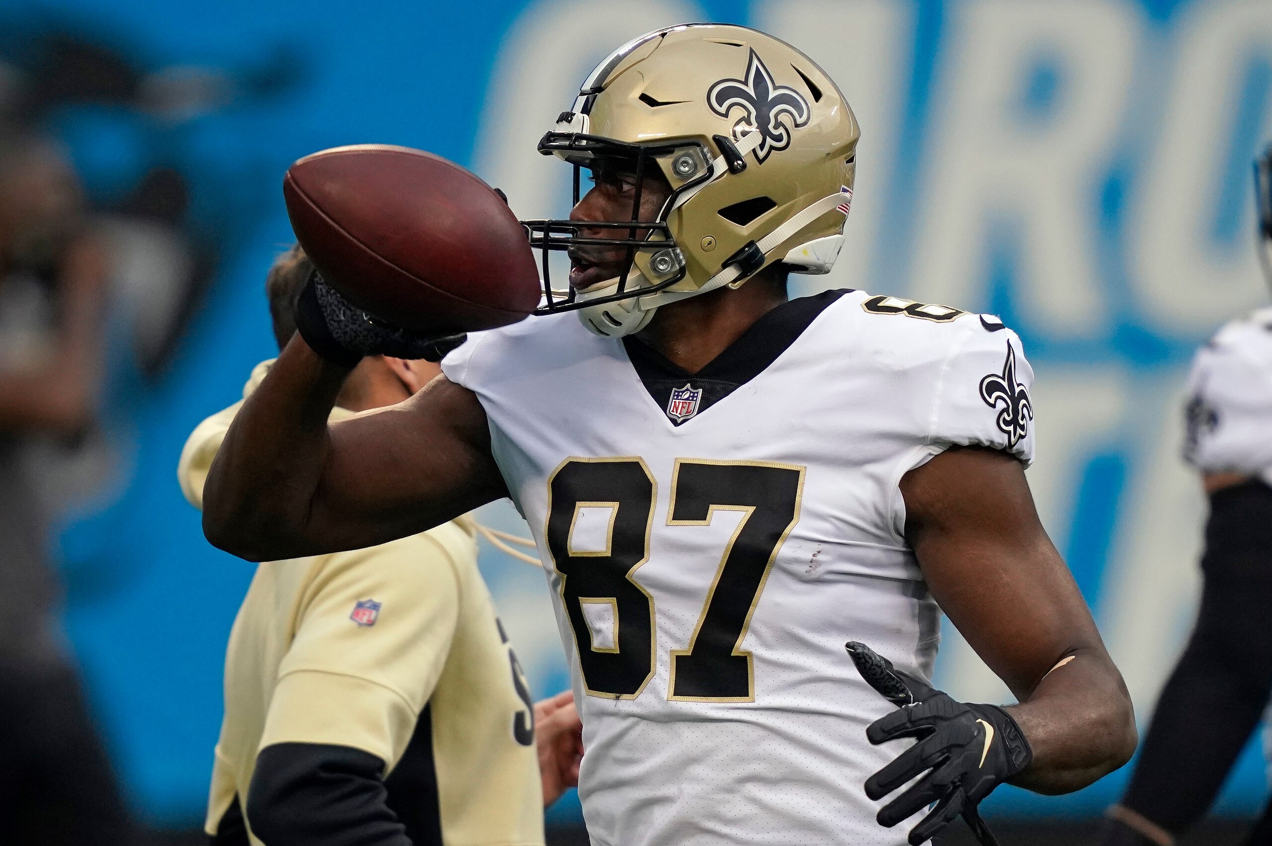 Jared Cook is a cheap option with a respectable floor.