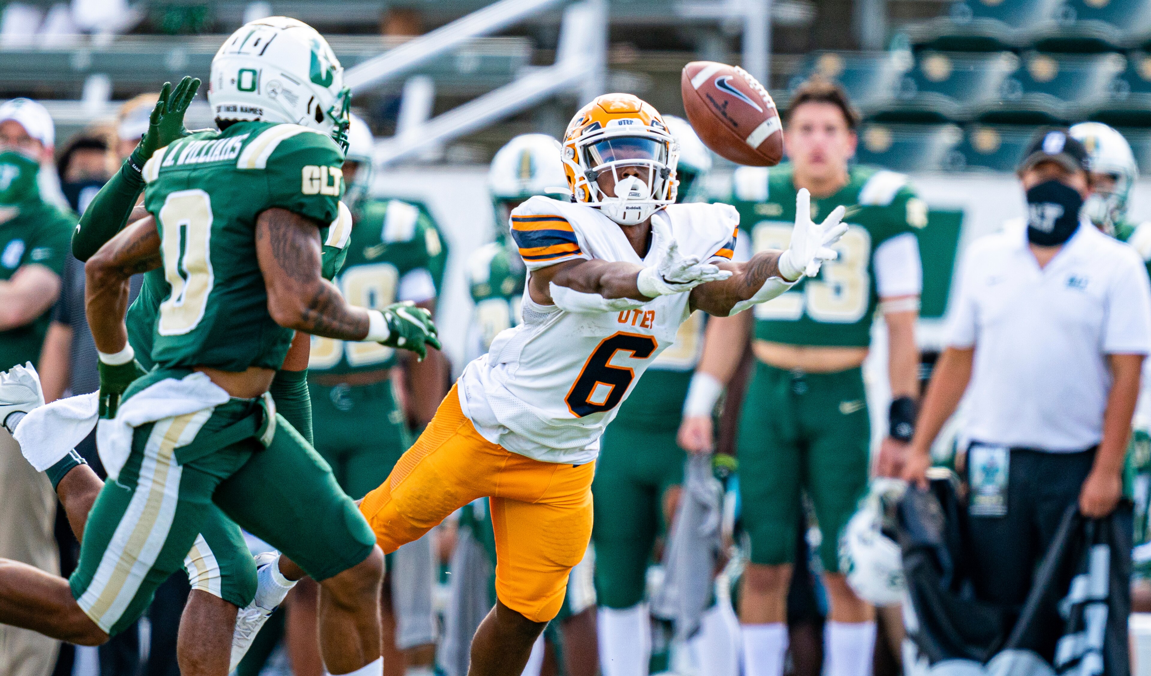 UTEP WR Jacob Cowing