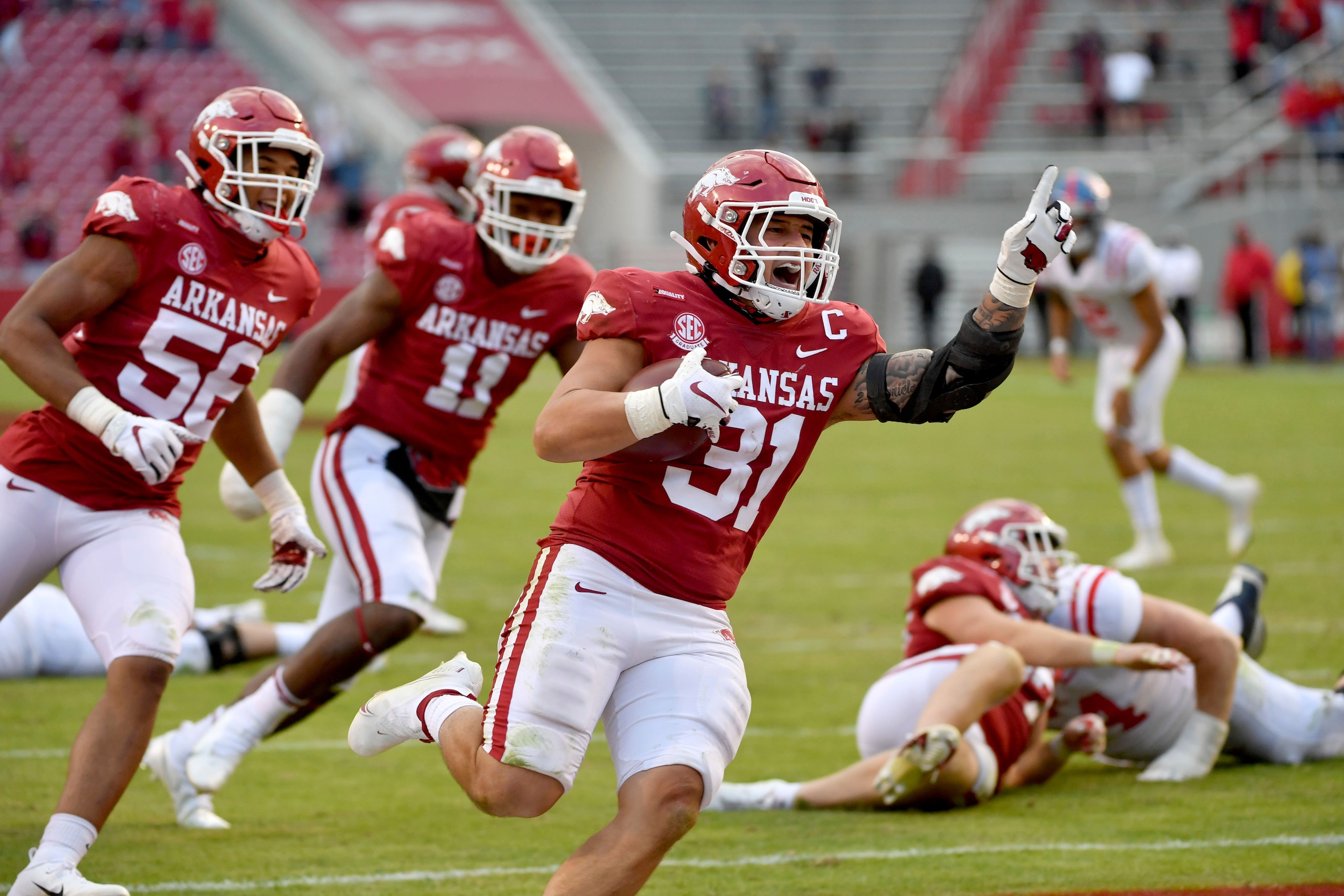 Arkansas LB Grant Morgan