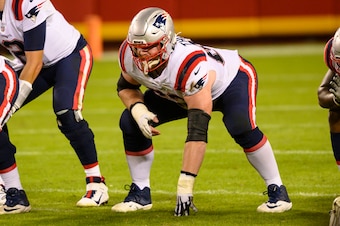 New England Patriots left guard Joe Thuney