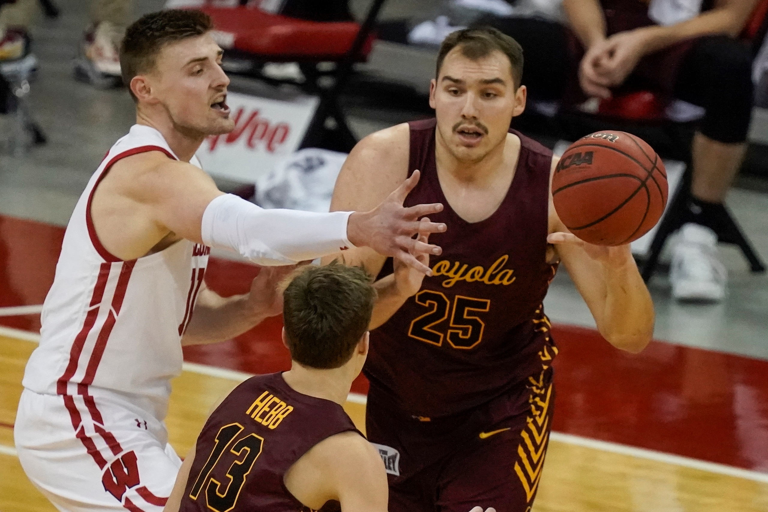 Loyola-Chicago's Cameron Krutwig
