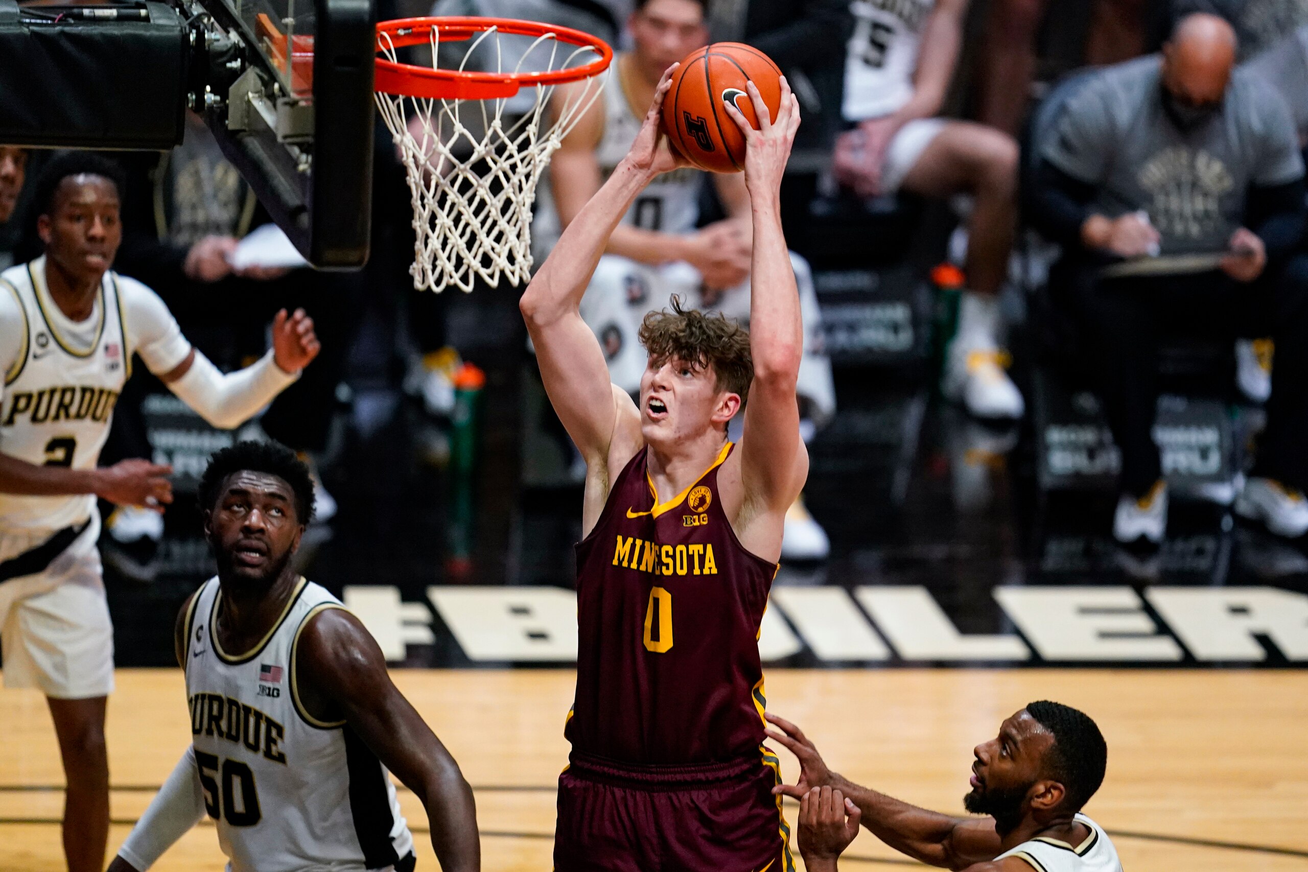 Minnesota's Liam Robbins