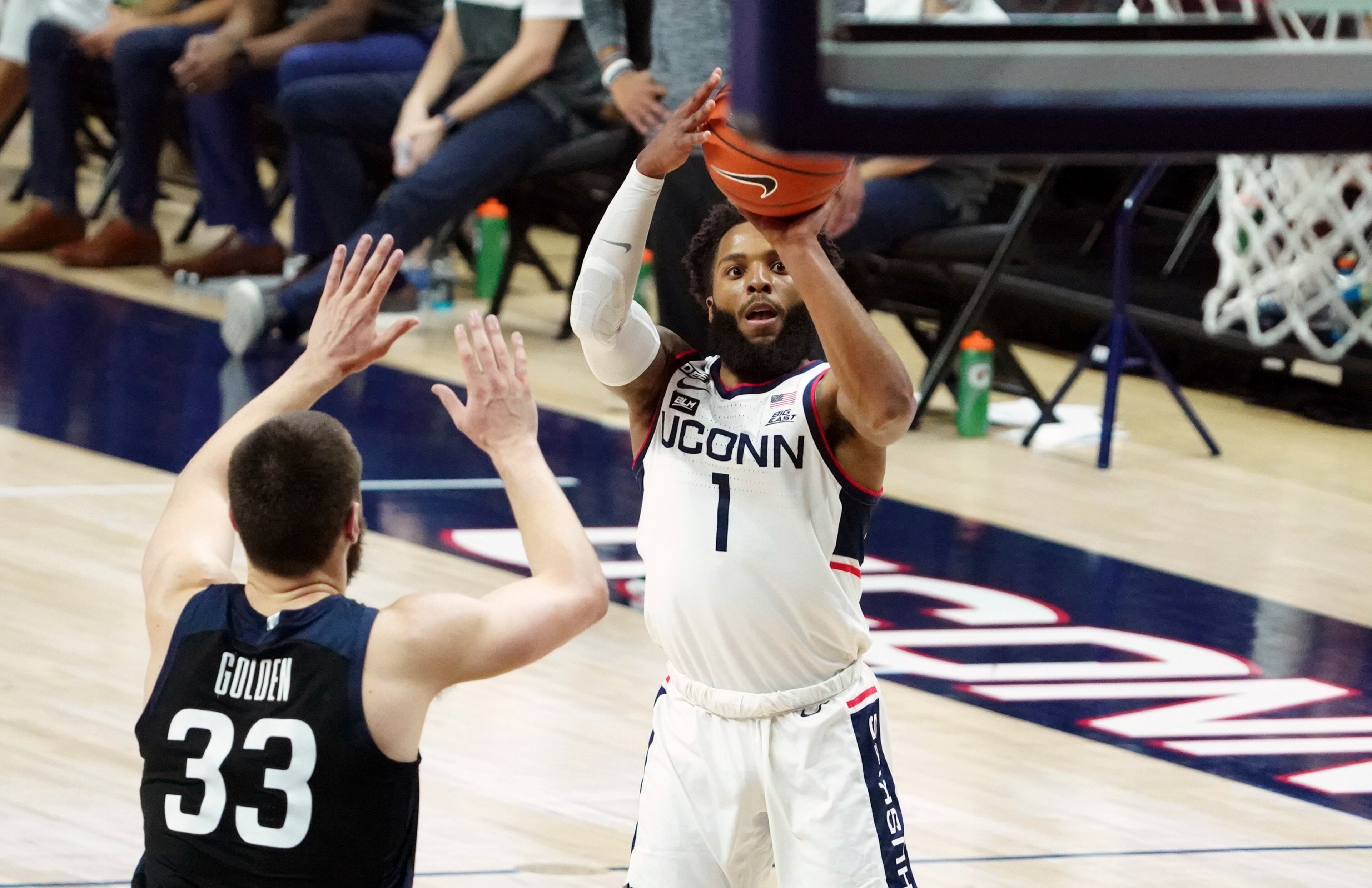 Connecticut's RJ Cole