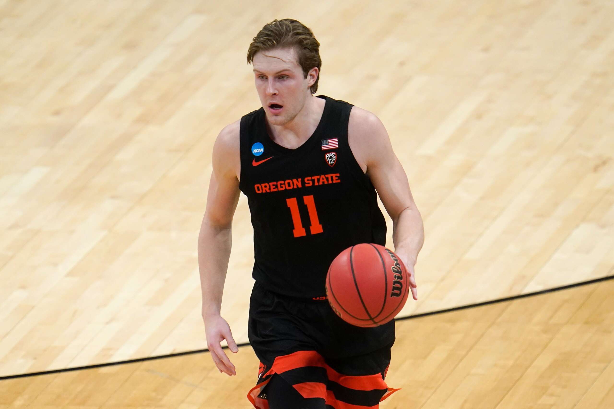 Oregon State's Zach Reichle Oregon State's Zach Reichle