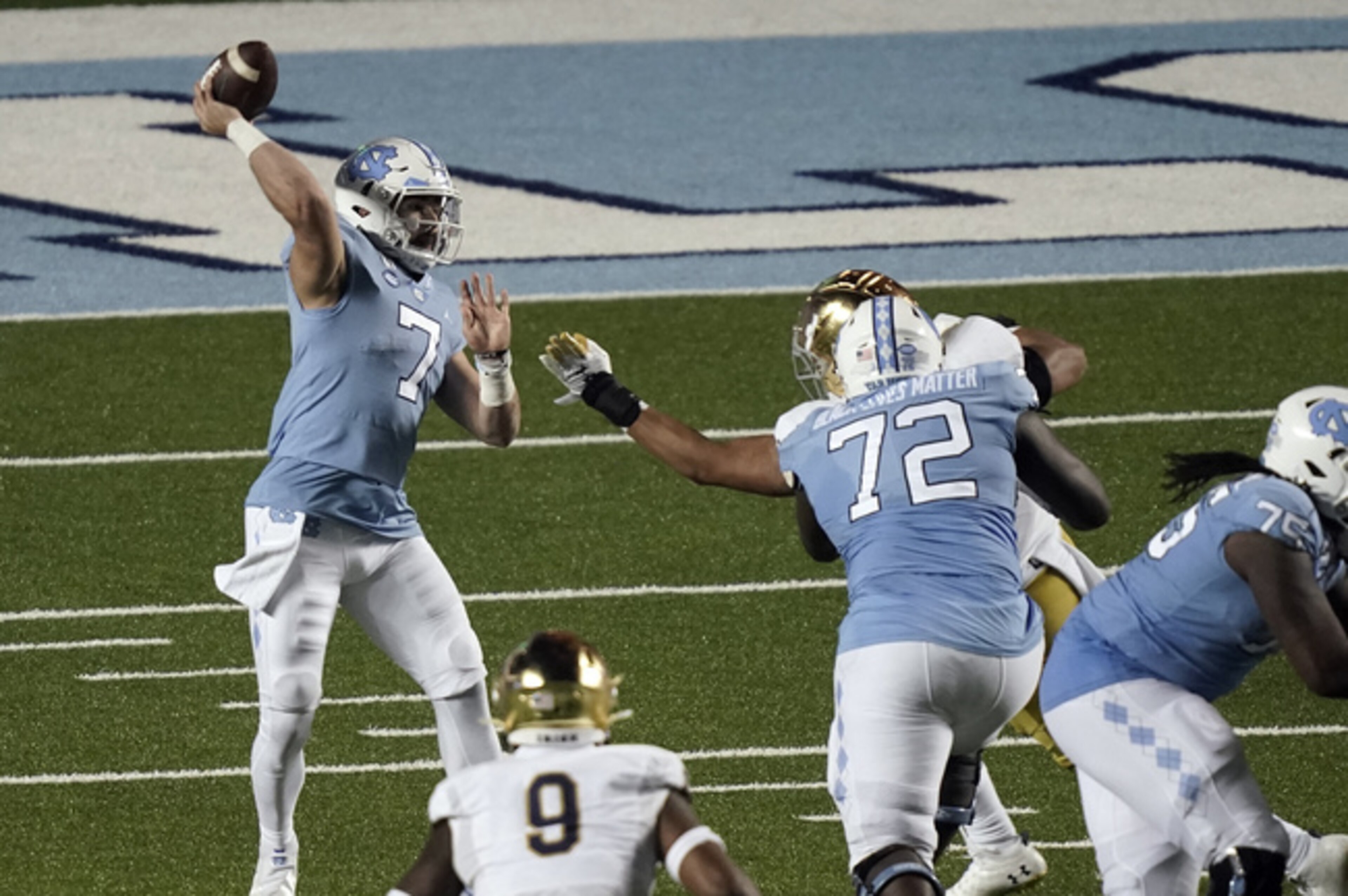 North Carolina quarterback Sam Howell North Carolina quarterback Sam Howell
