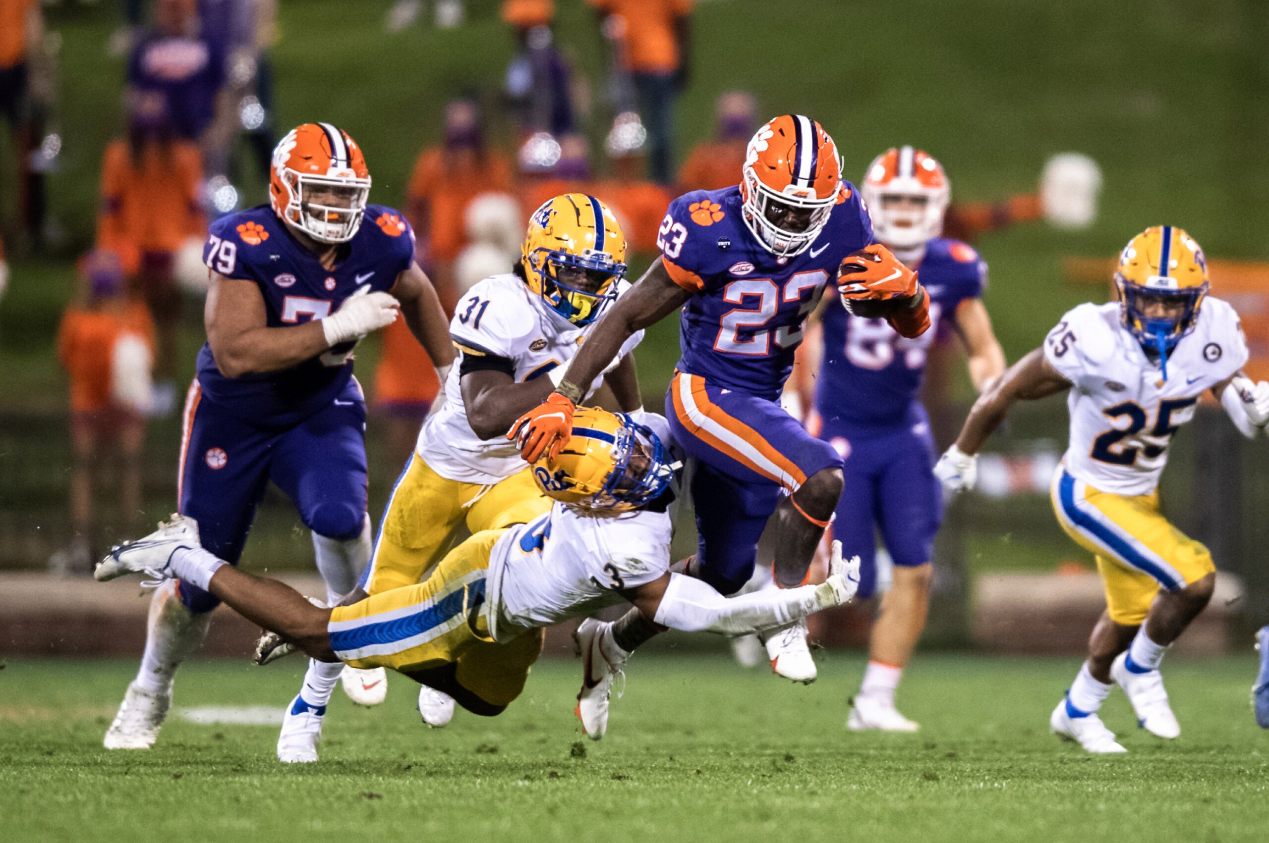 Clemson RB Lyn-J Dixon Clemson RB Lyn-J Dixon